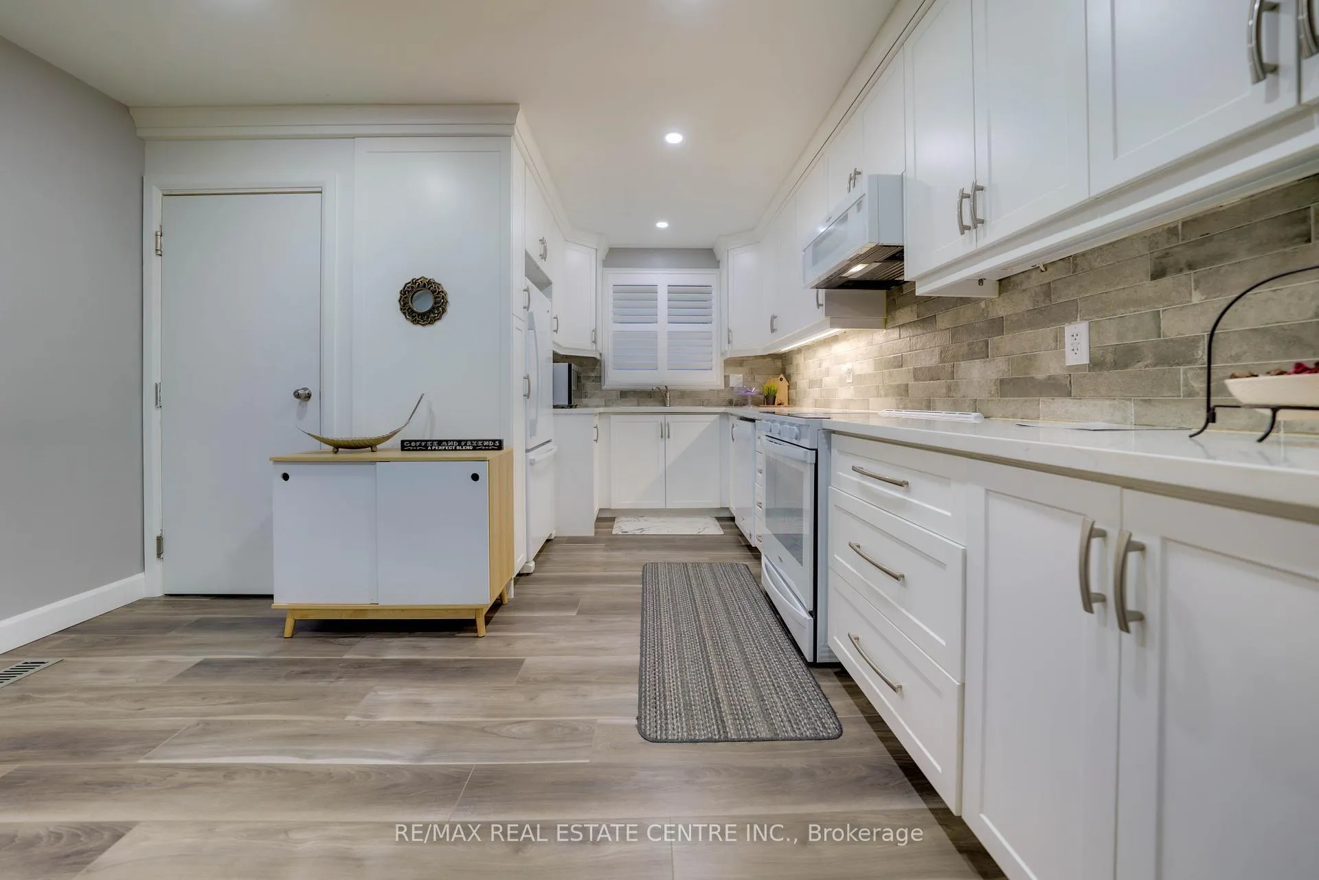 Photo 15 of 683 Seventh Avenue S, Hamilton, Macassa — HOMEH