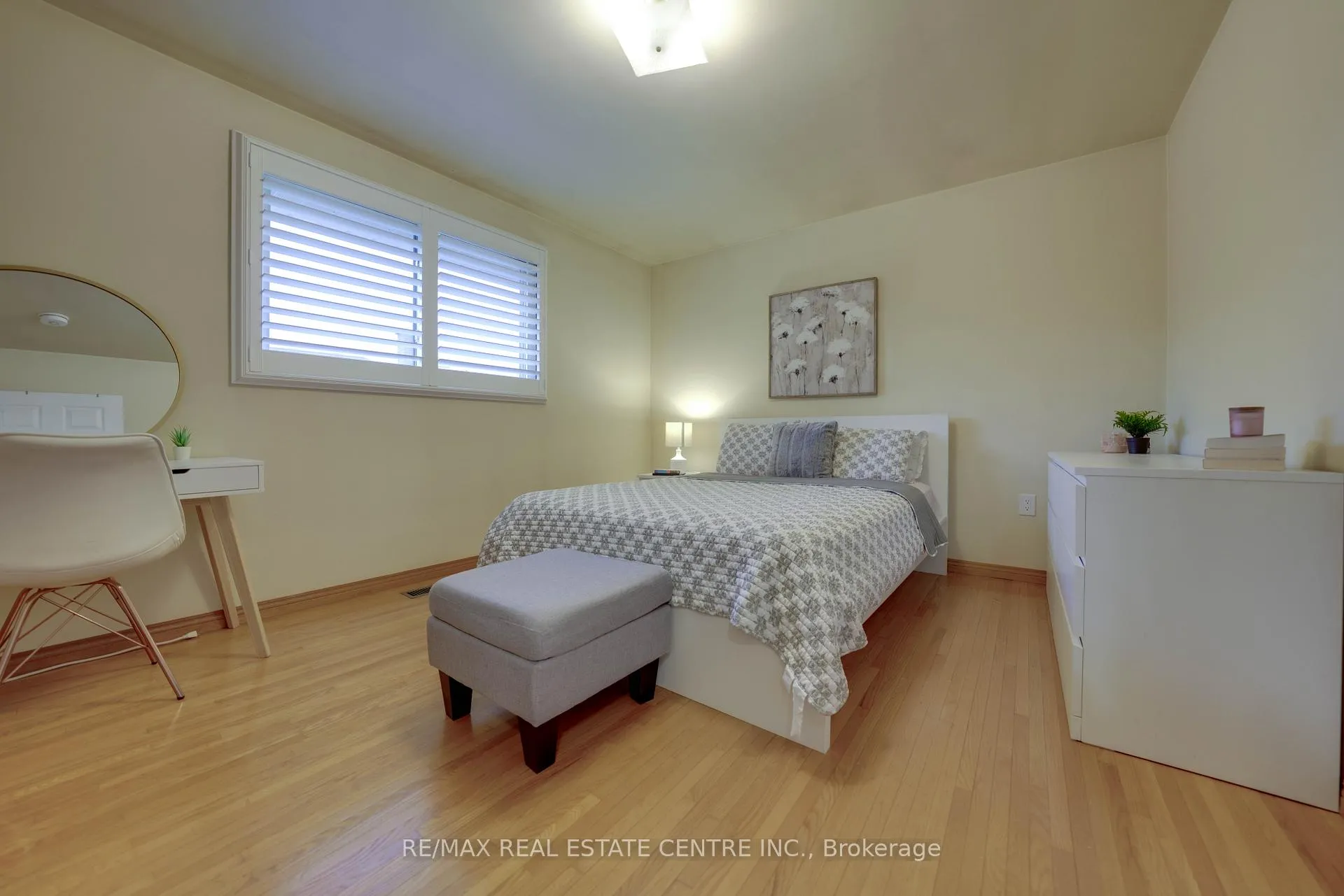 Photo 19 of 683 Seventh Avenue S, Hamilton, Macassa — HOMEH