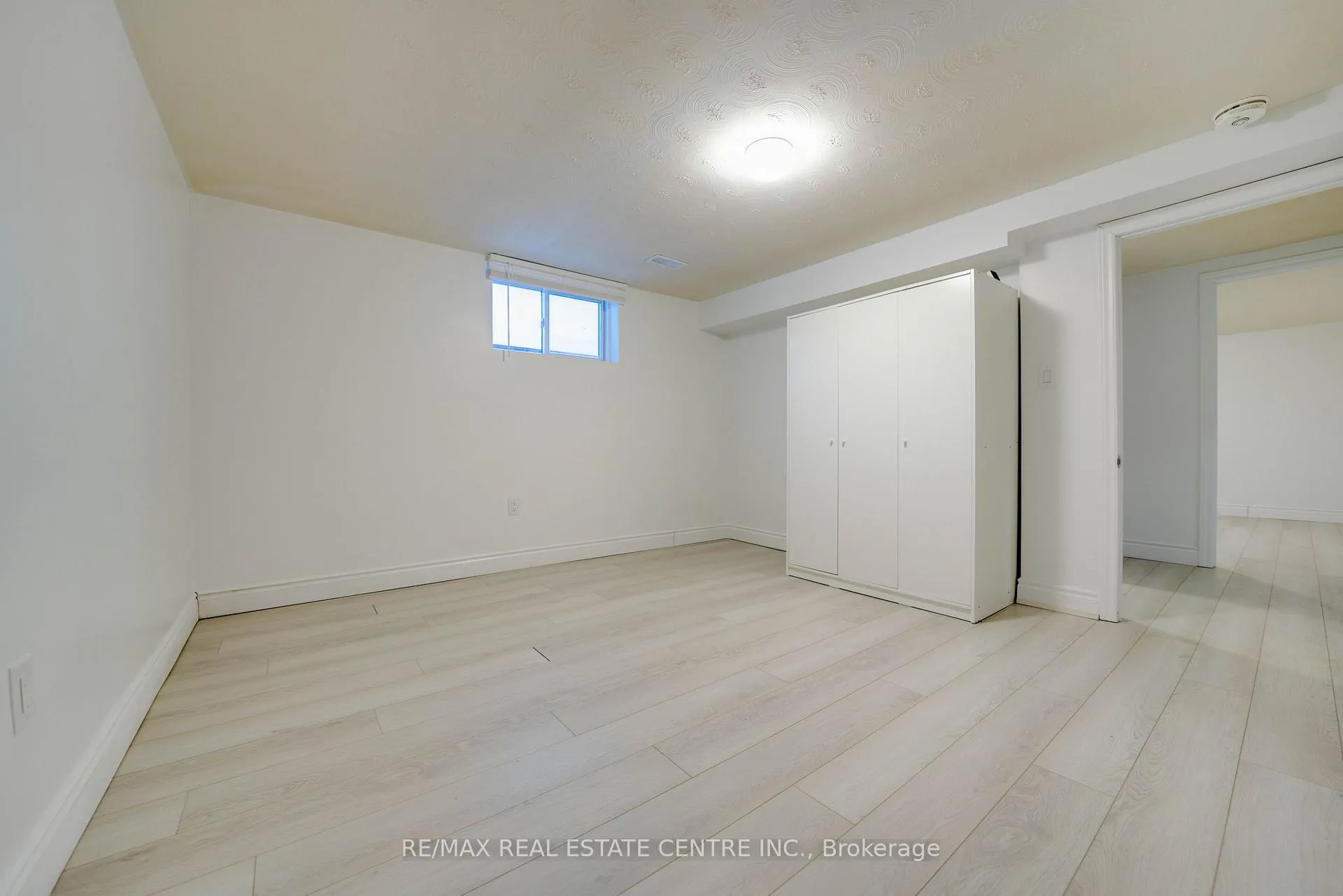 Photo 32 of 683 Seventh Avenue S, Hamilton, Macassa — HOMEH