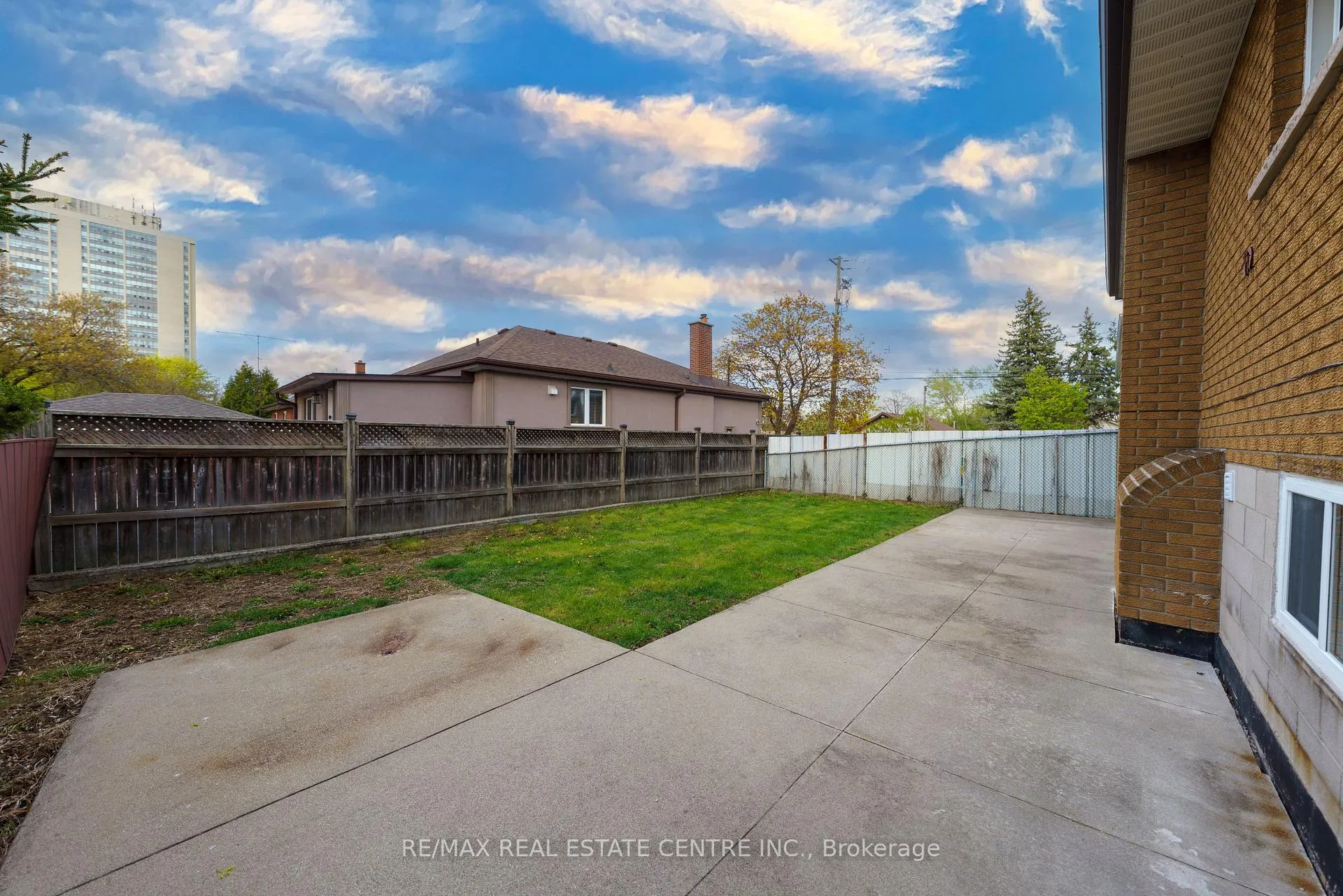 Photo 42 of 683 Seventh Avenue S, Hamilton, Macassa — HOMEH