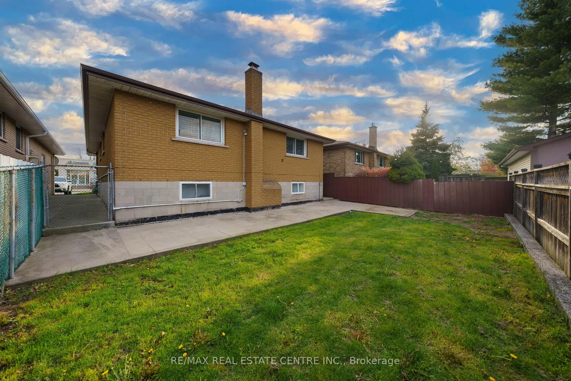 Photo 43 of 683 Seventh Avenue S, Hamilton, Macassa — HOMEH