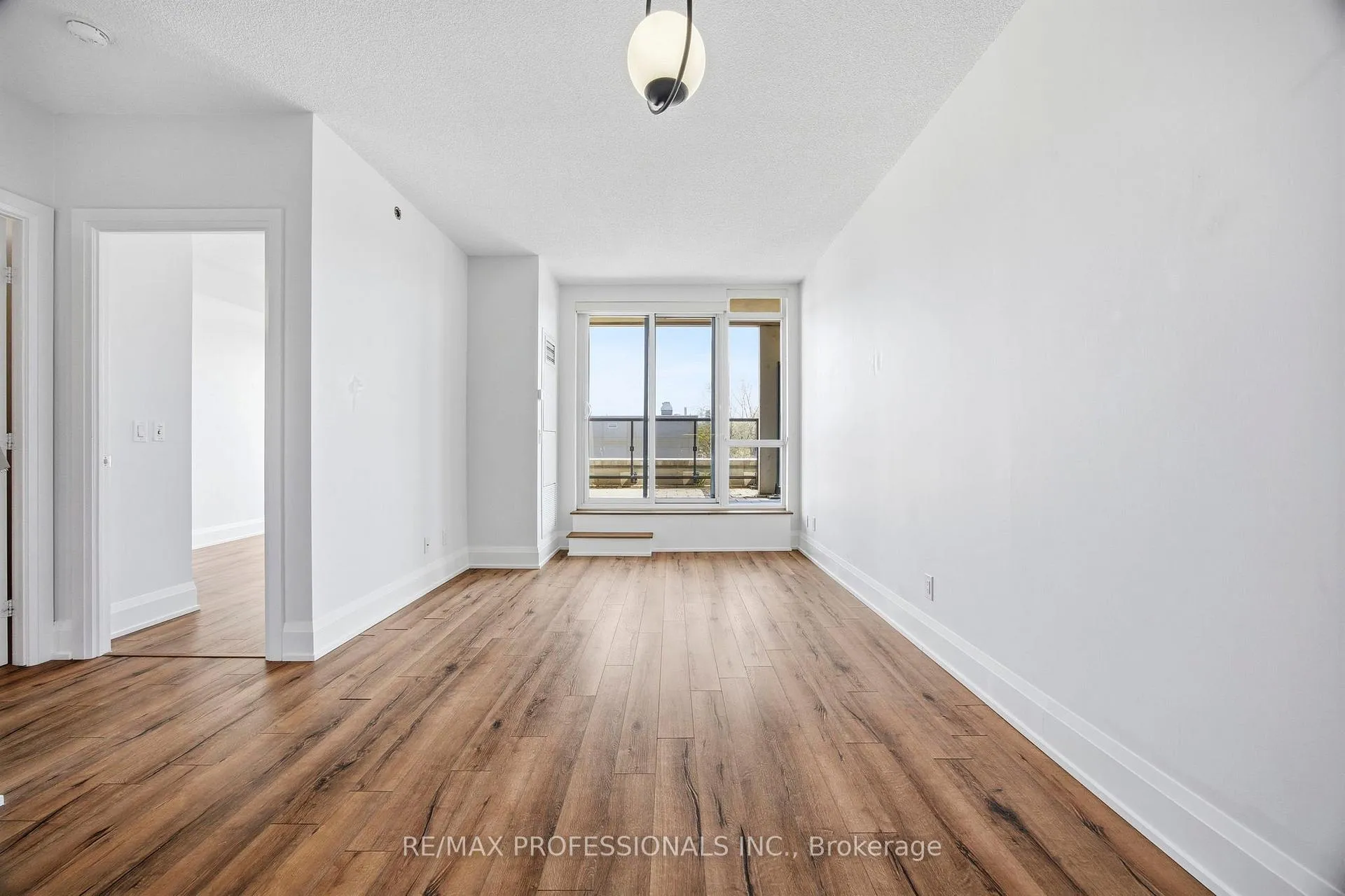 Photo 18 of Unit 612, 2 Old Mill Drive, Toronto, High Park-Swansea — HOMEH