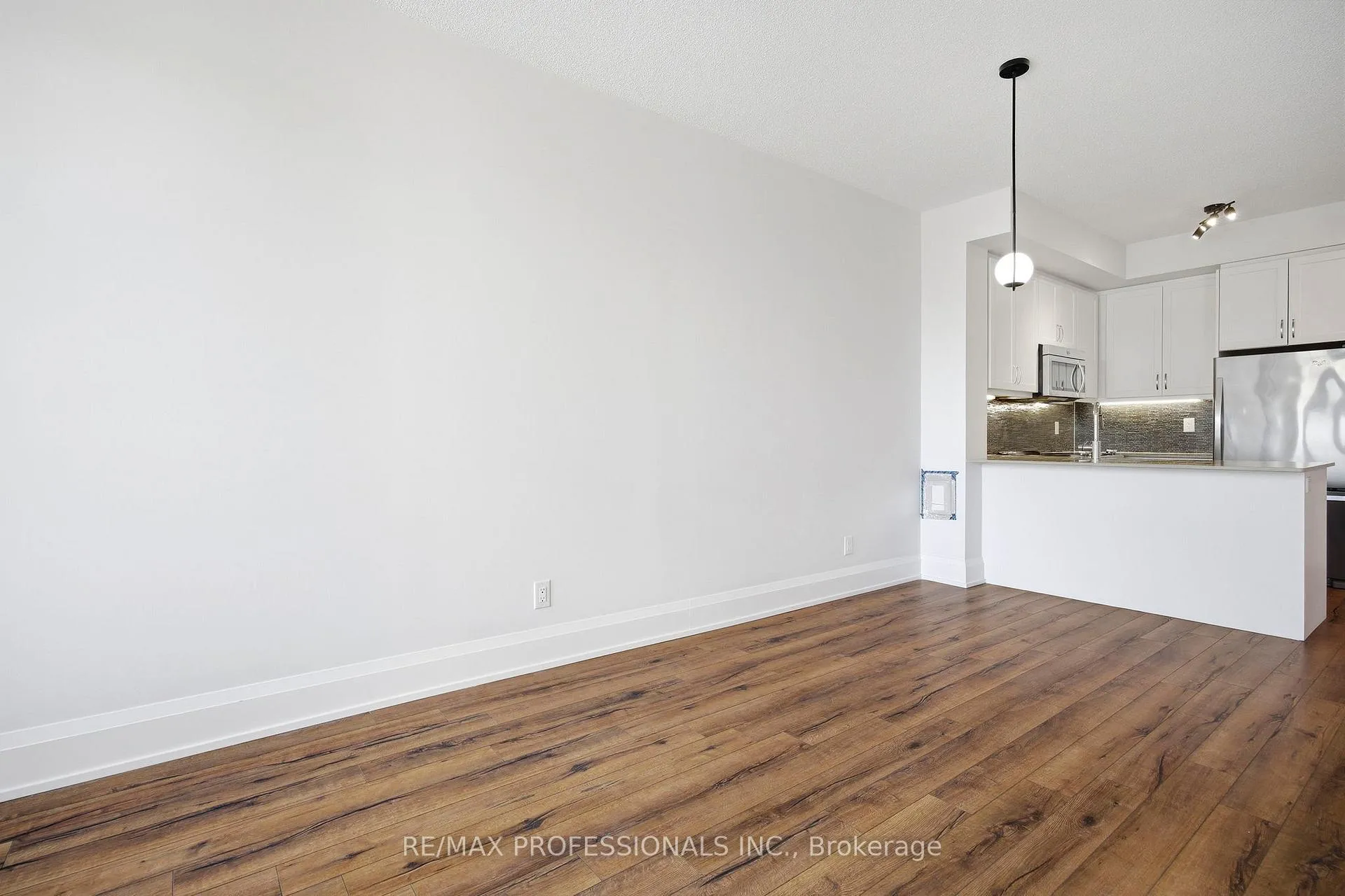Photo 21 of Unit 612, 2 Old Mill Drive, Toronto, High Park-Swansea — HOMEH