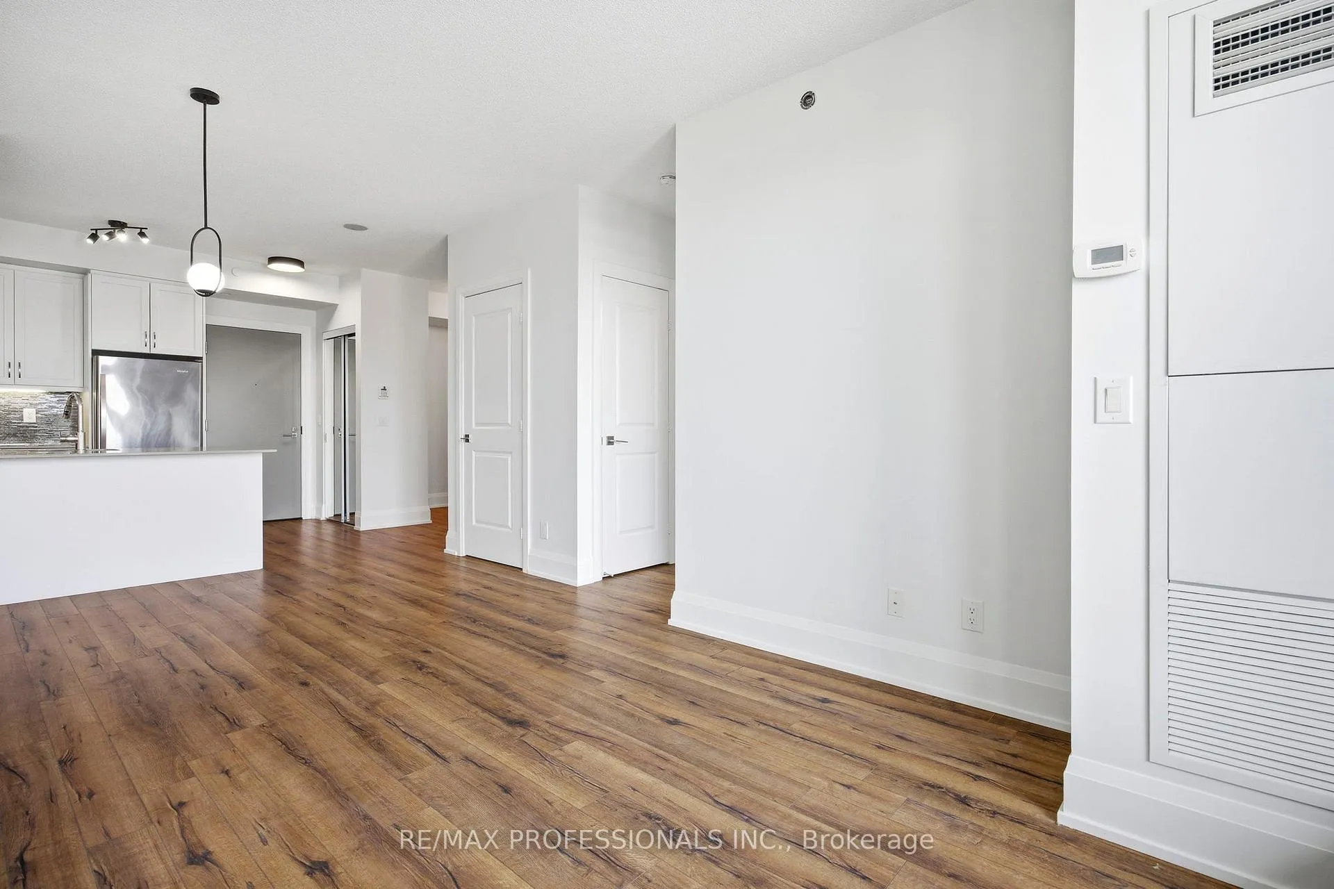 Photo 23 of Unit 612, 2 Old Mill Drive, Toronto, High Park-Swansea — HOMEH
