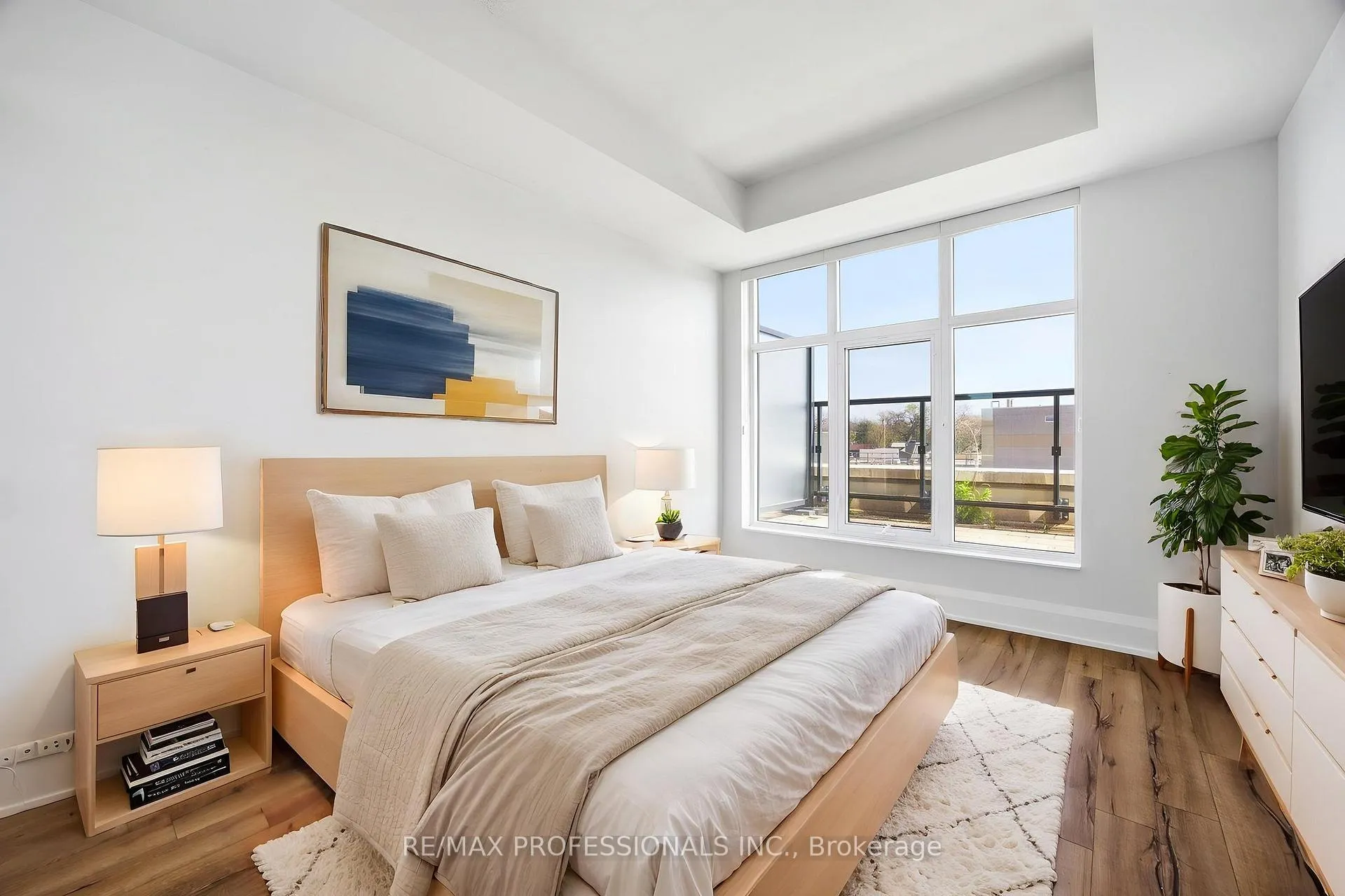 Photo 24 of Unit 612, 2 Old Mill Drive, Toronto, High Park-Swansea — HOMEH
