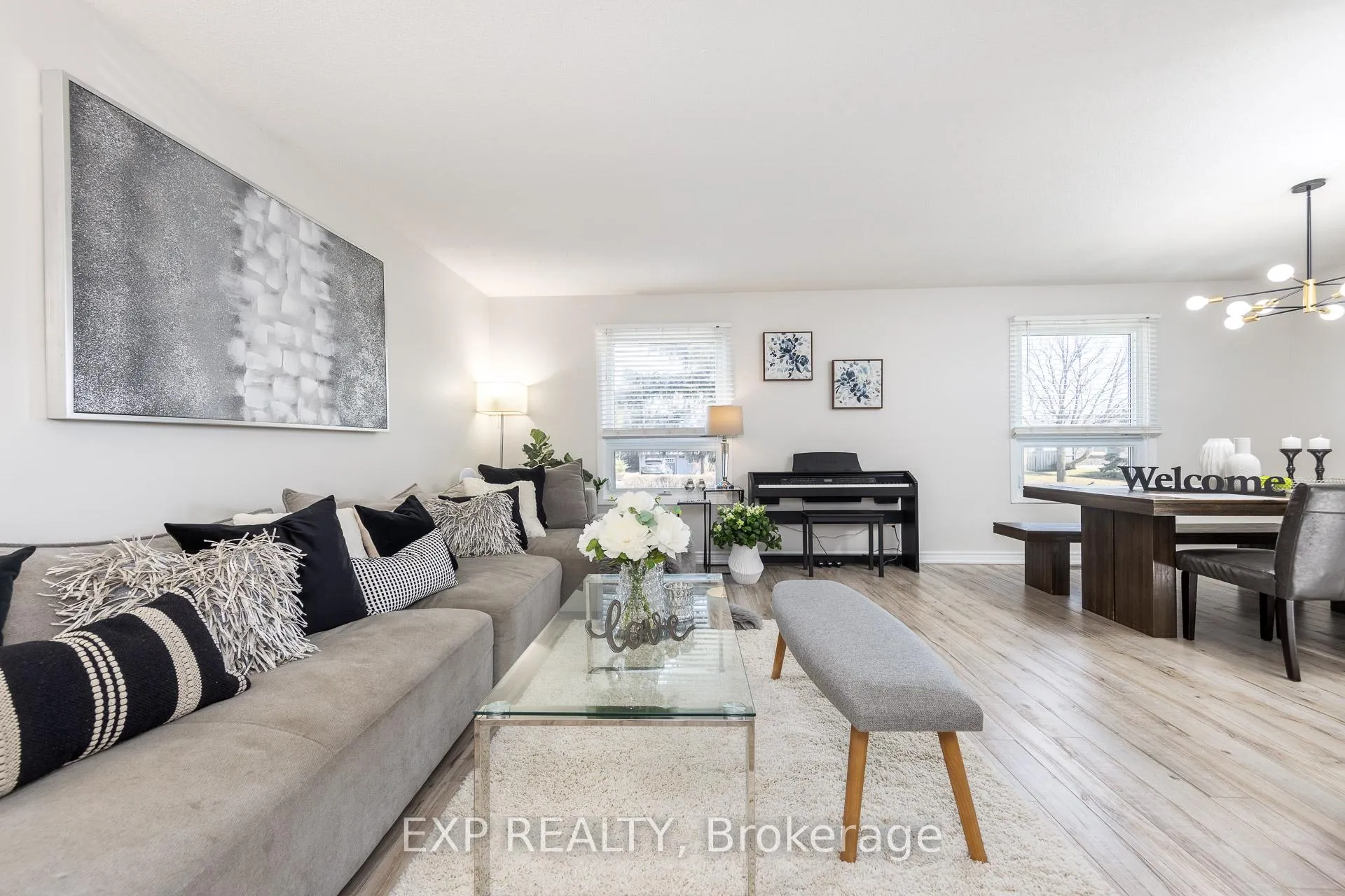 Photo 9 of 584 Elliott Crescent, Milton, Dorset Park — HOMEH