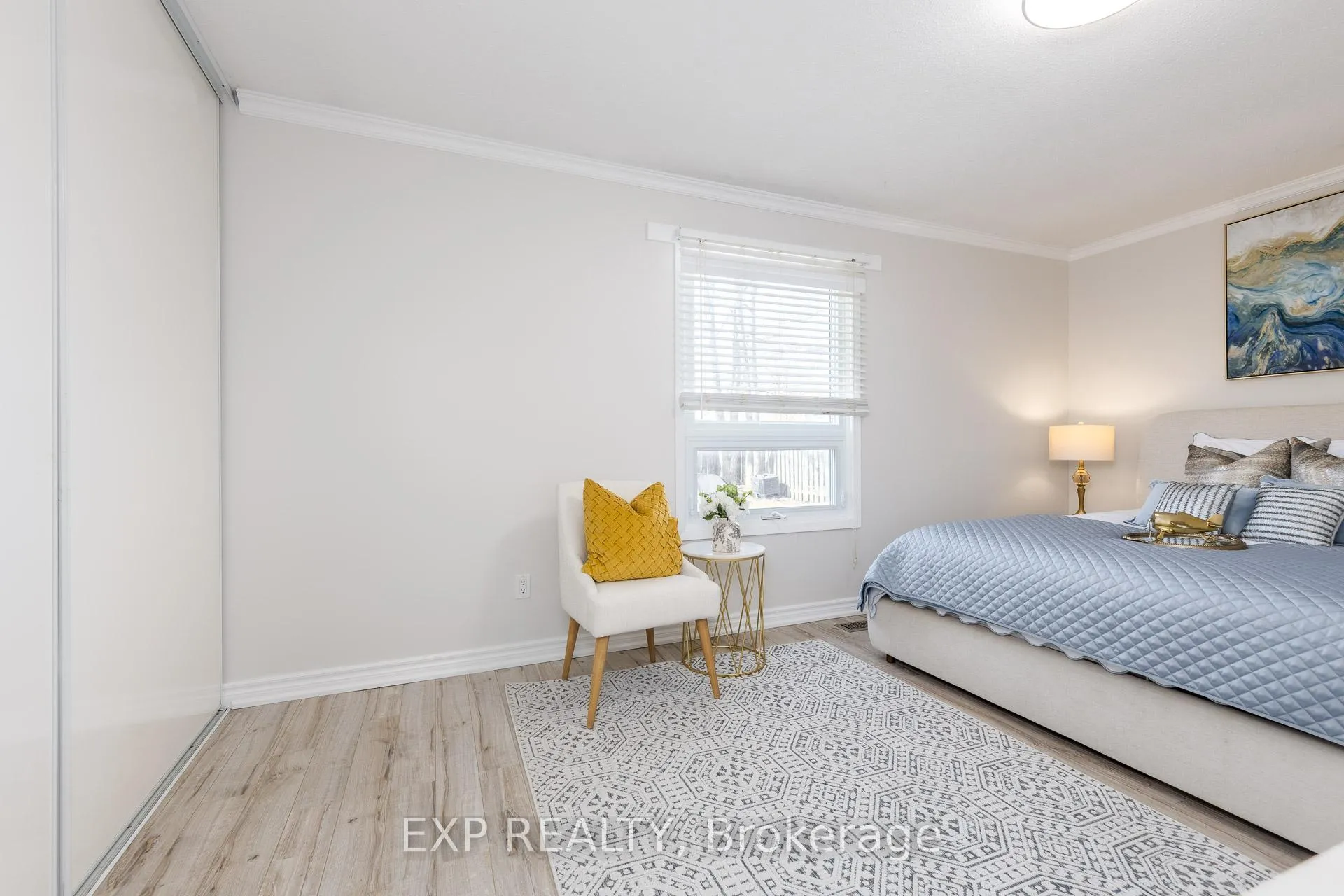 Photo 21 of 584 Elliott Crescent, Milton, Dorset Park — HOMEH