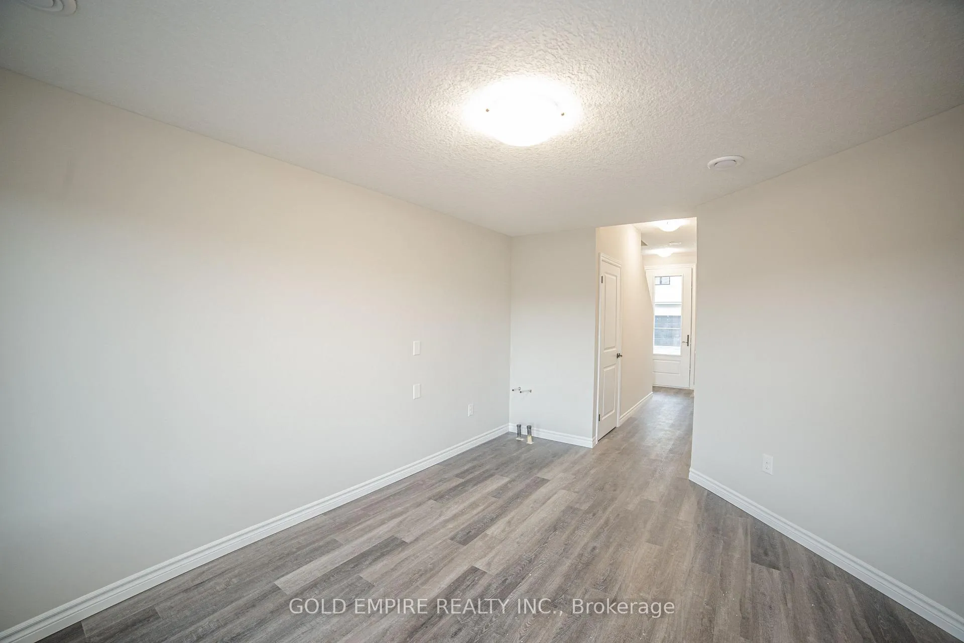 Photo 9 of Unit 76, 435 Callaway Road, London, North R — HOMEH
