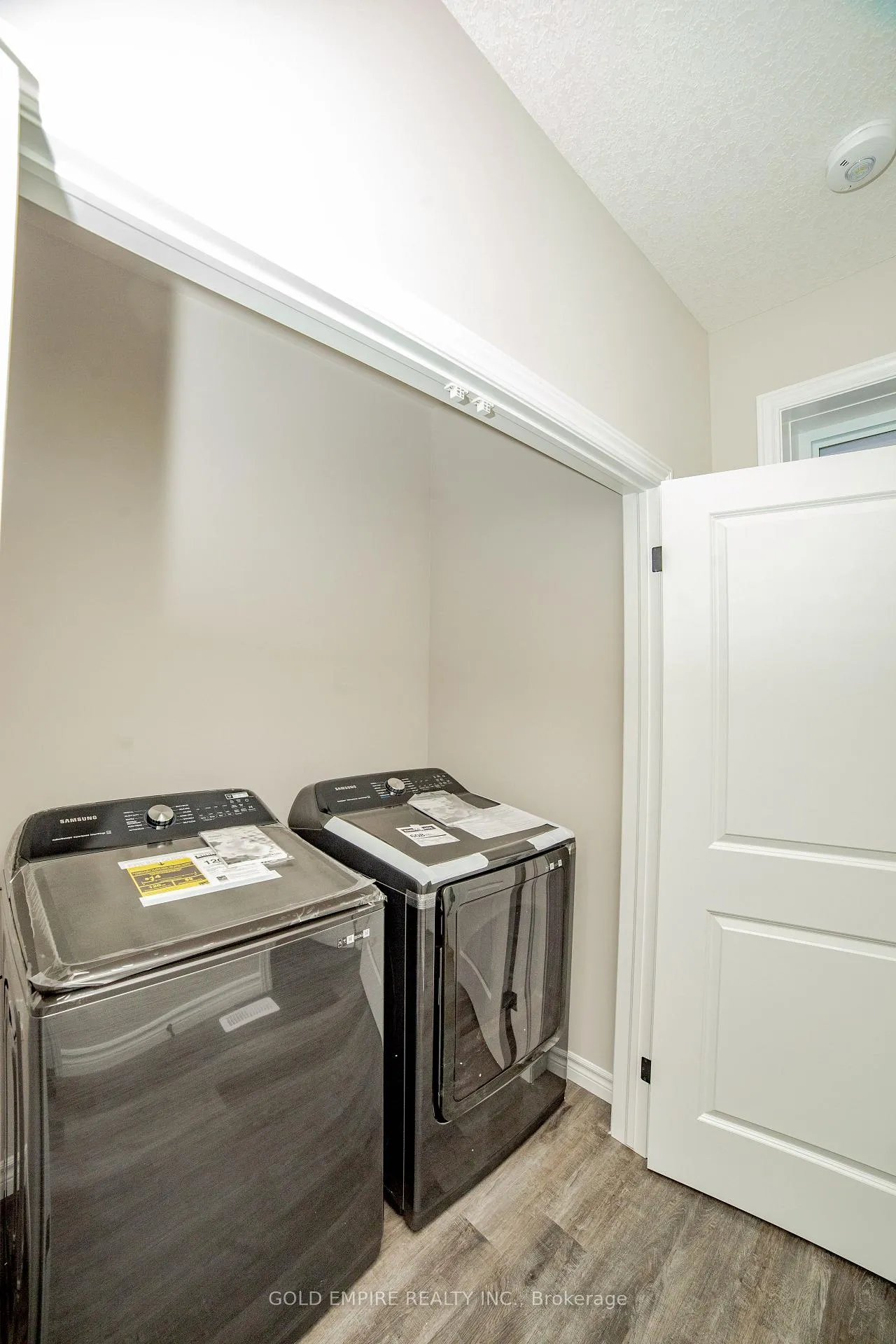 Photo 39 of Unit 76, 435 Callaway Road, London, North R — HOMEH
