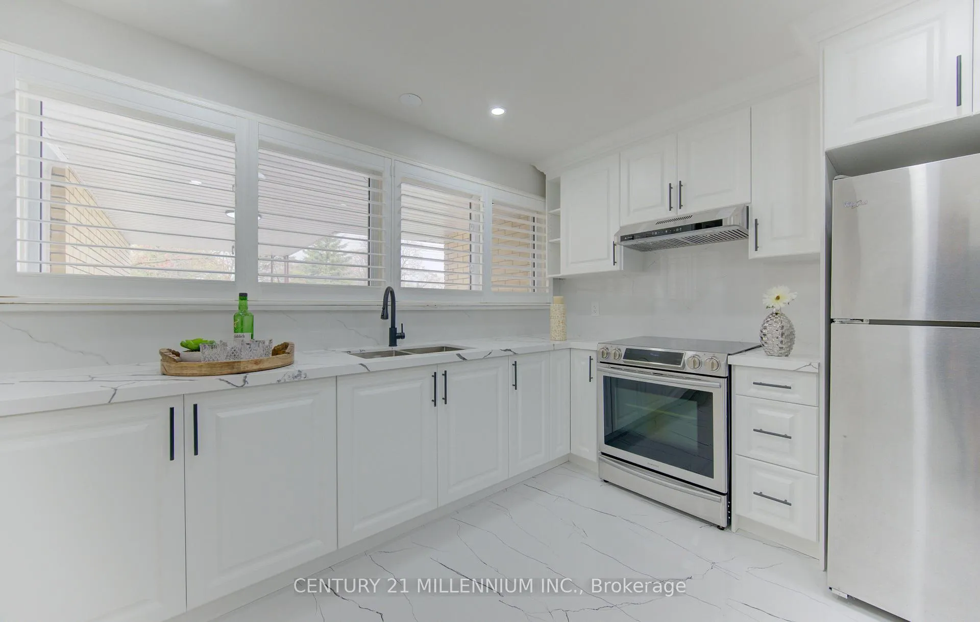 Photo 2 of 153 Woodhaven Road, Kitchener — HOMEH