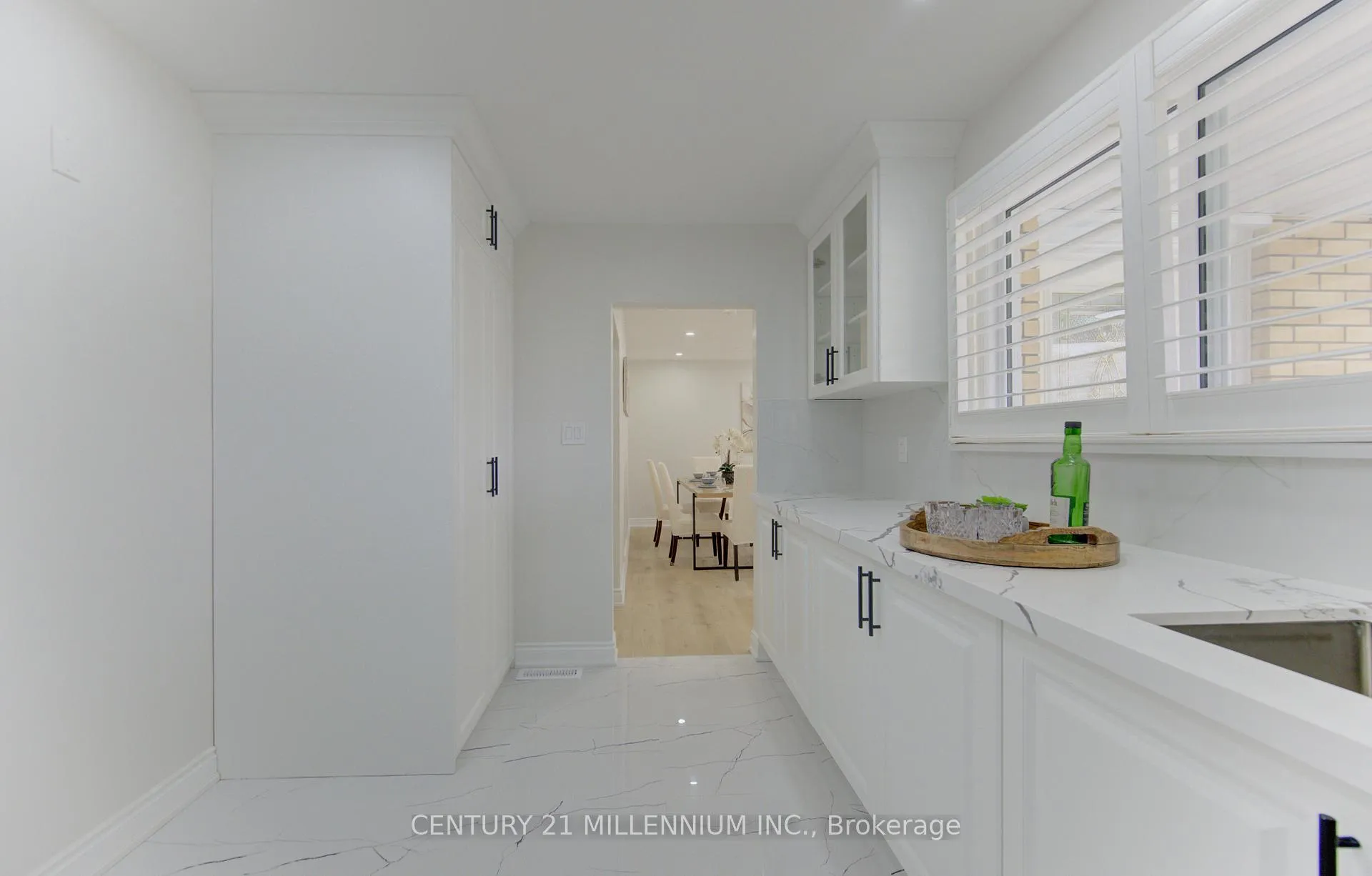 Photo 3 of 153 Woodhaven Road, Kitchener — HOMEH