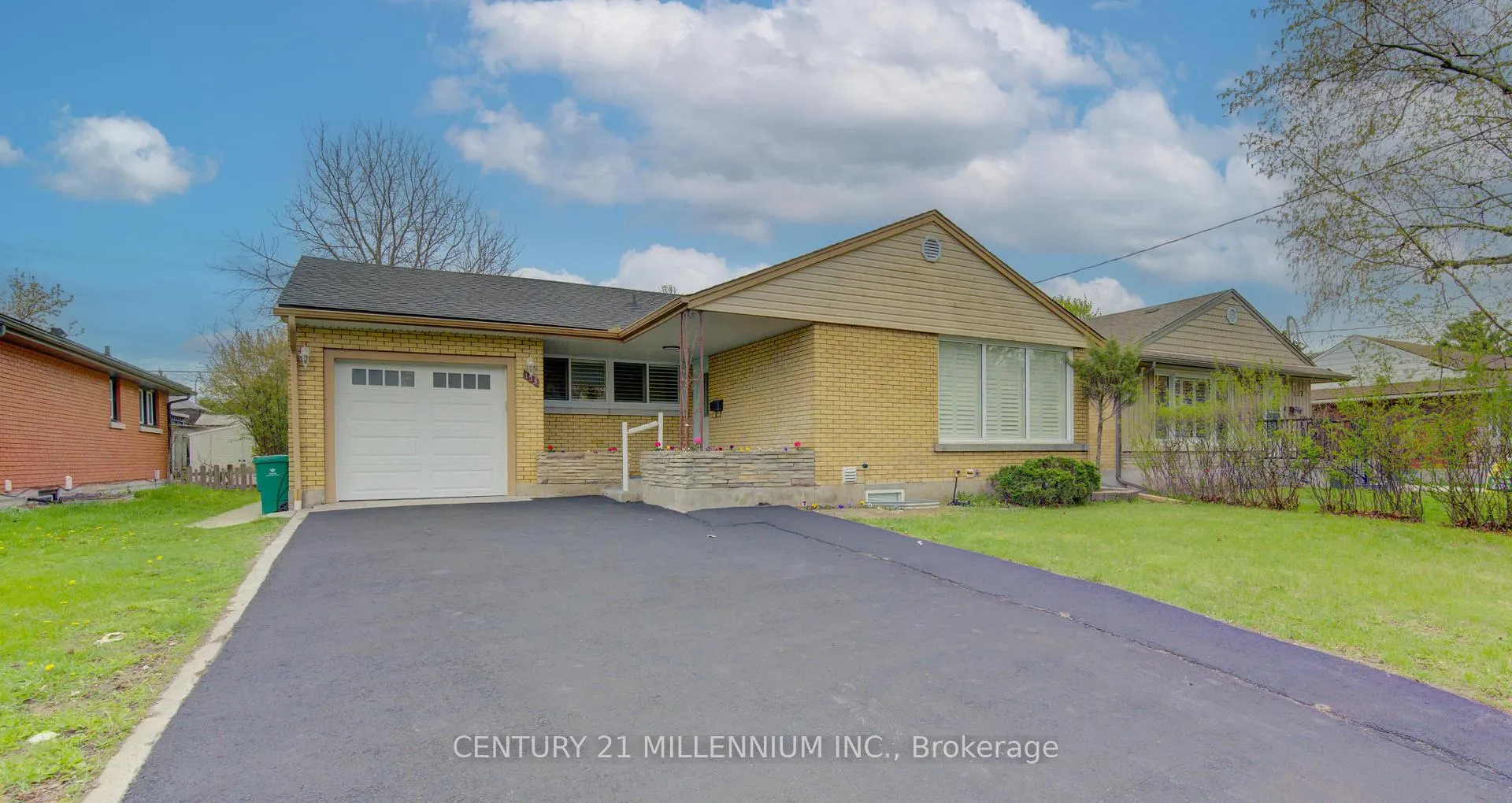 Photo 4 of 153 Woodhaven Road, Kitchener — HOMEH