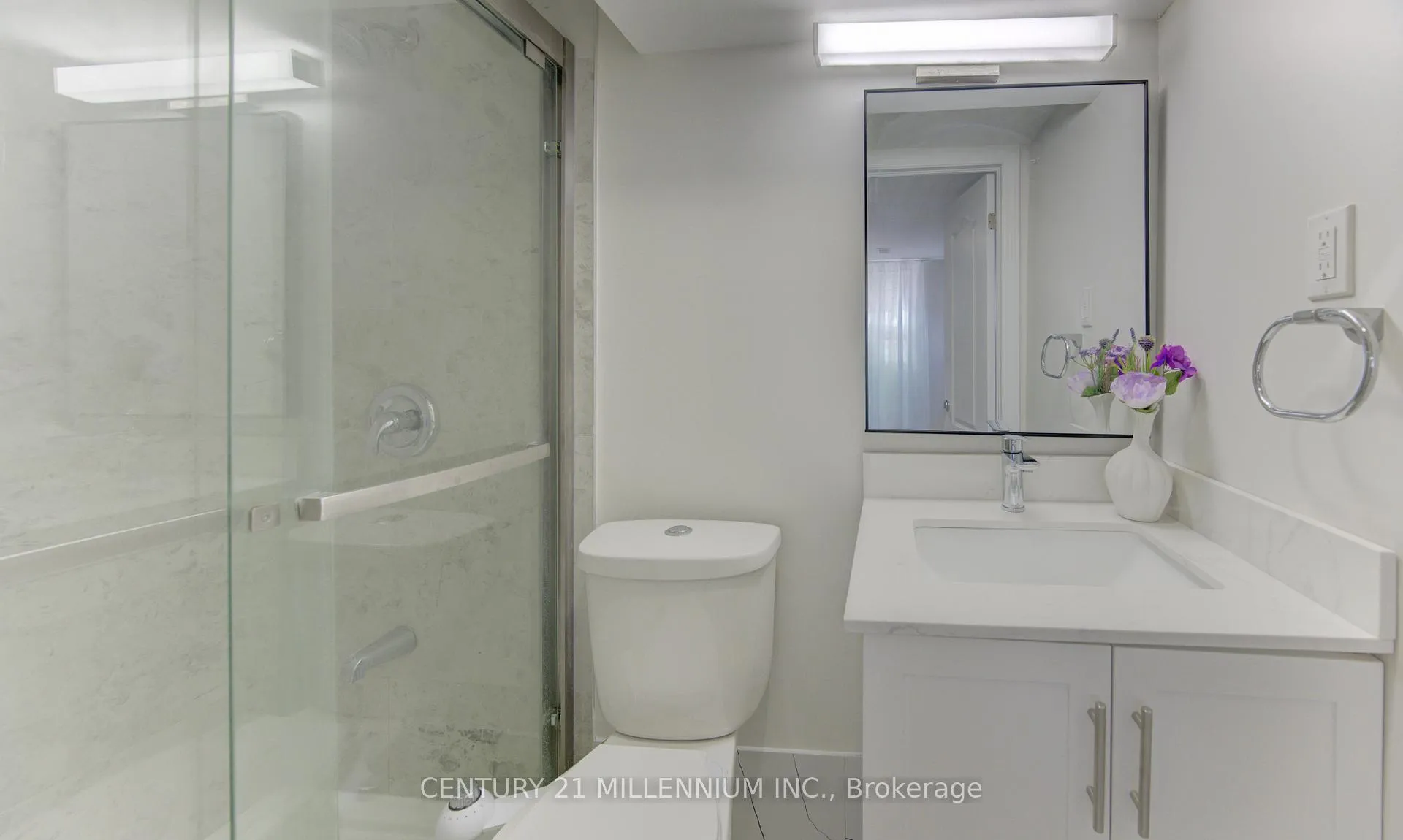 Photo 20 of 153 Woodhaven Road, Kitchener — HOMEH