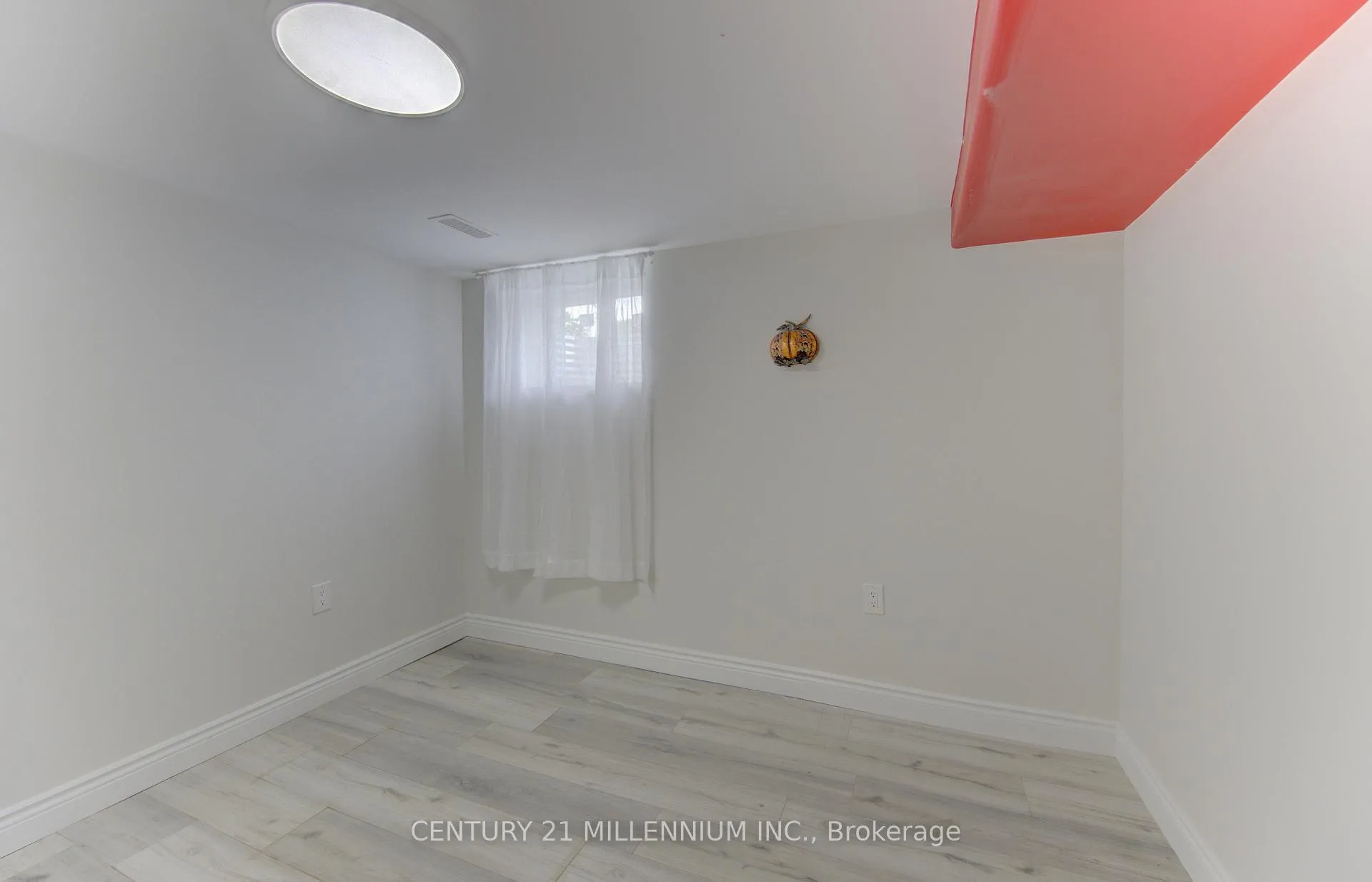 Photo 33 of 153 Woodhaven Road, Kitchener — HOMEH