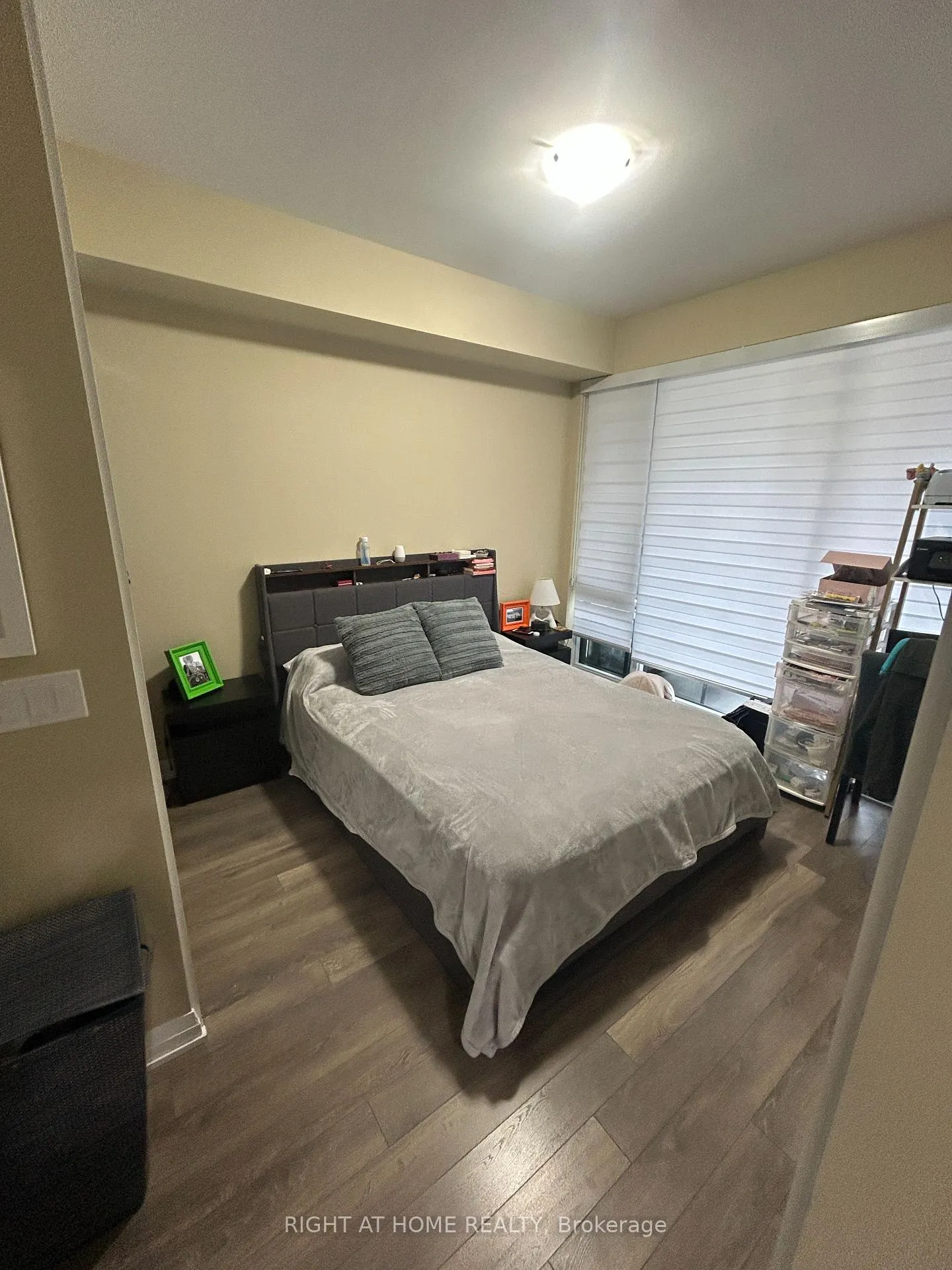 Photo 12 of Unit 701, 99 Eagle Rock Way, Vaughan, Maple — HOMEH