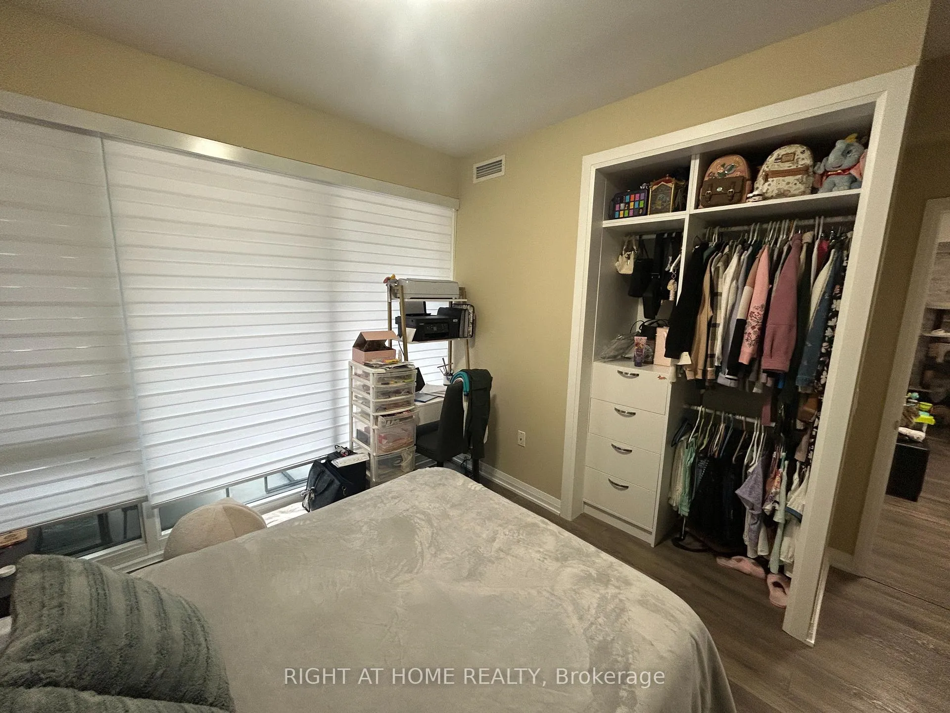 Photo 13 of Unit 701, 99 Eagle Rock Way, Vaughan, Maple — HOMEH