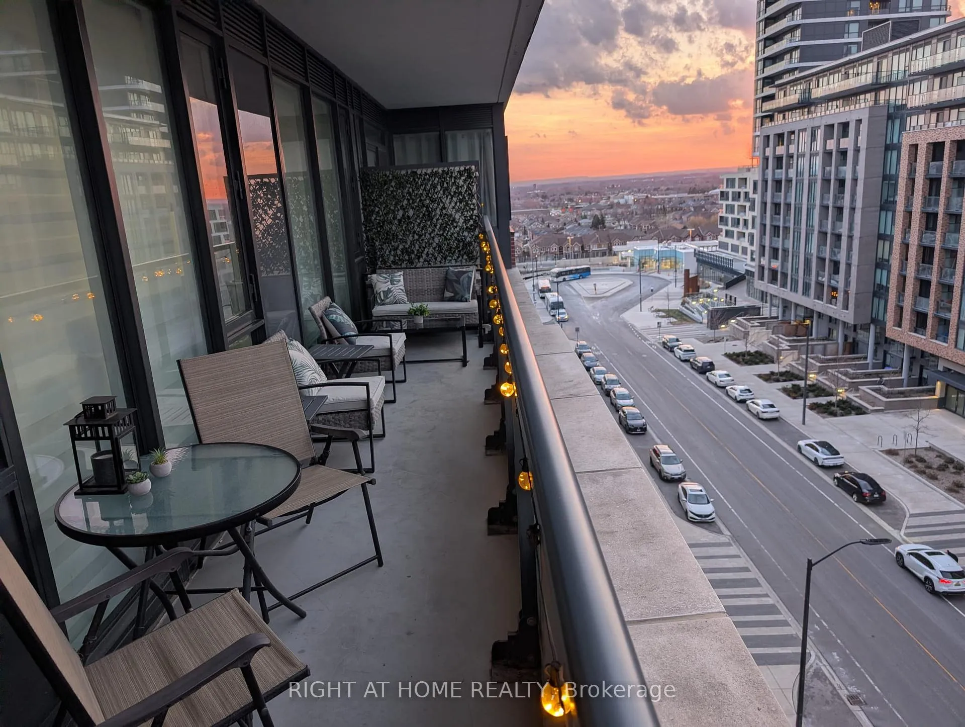 Photo 17 of Unit 701, 99 Eagle Rock Way, Vaughan, Maple — HOMEH