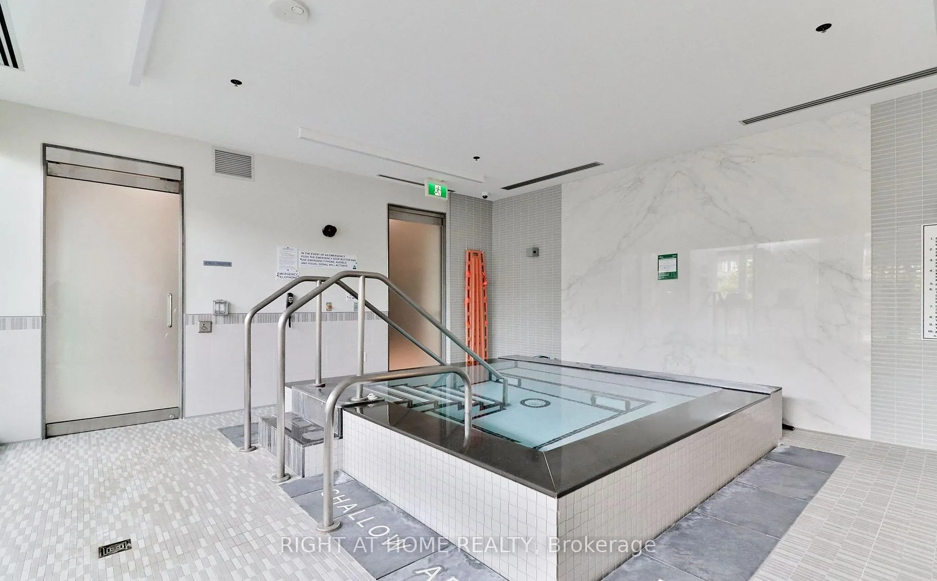 Photo 23 of Unit 701, 99 Eagle Rock Way, Vaughan, Maple — HOMEH