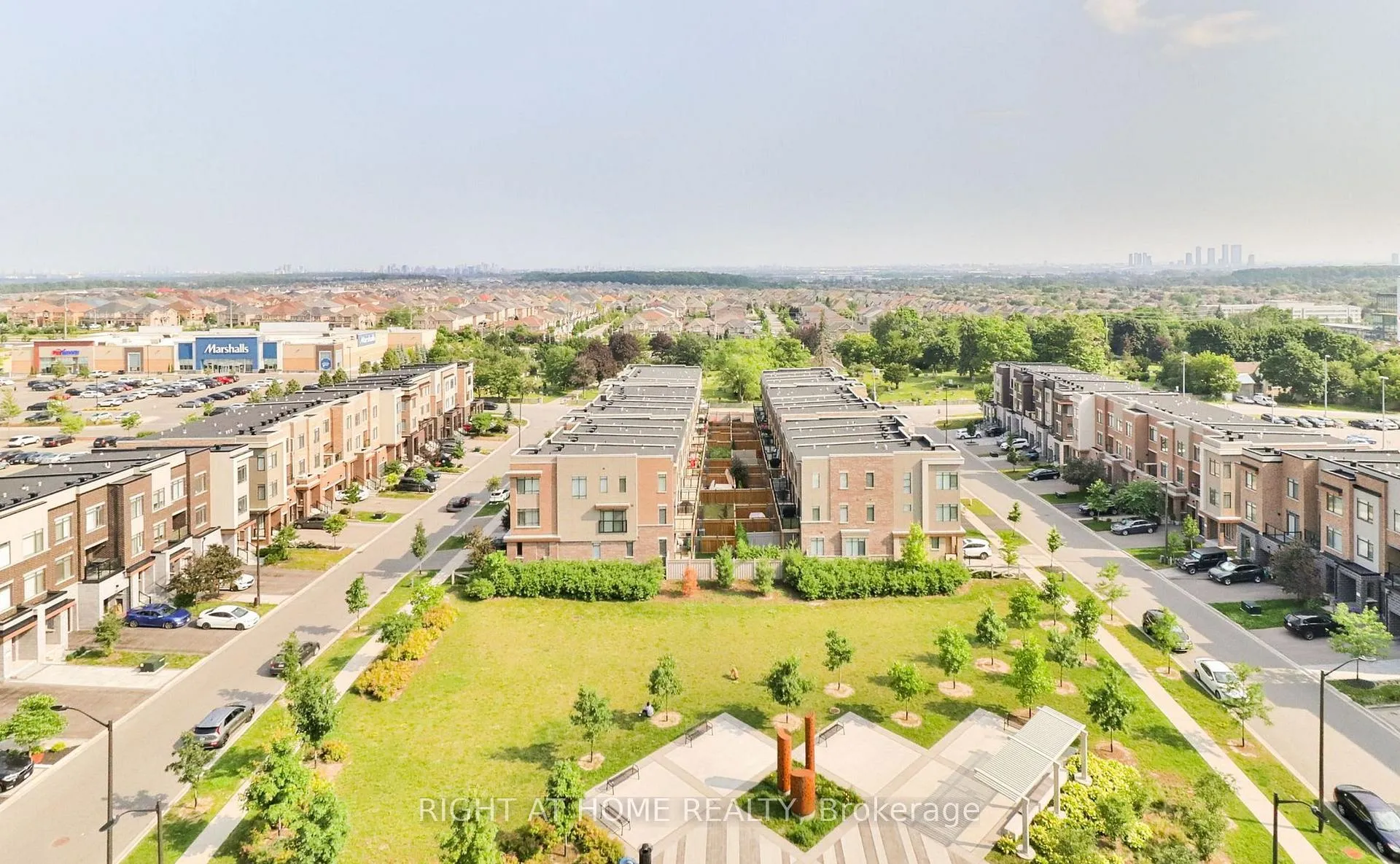 Photo 26 of Unit 701, 99 Eagle Rock Way, Vaughan, Maple — HOMEH