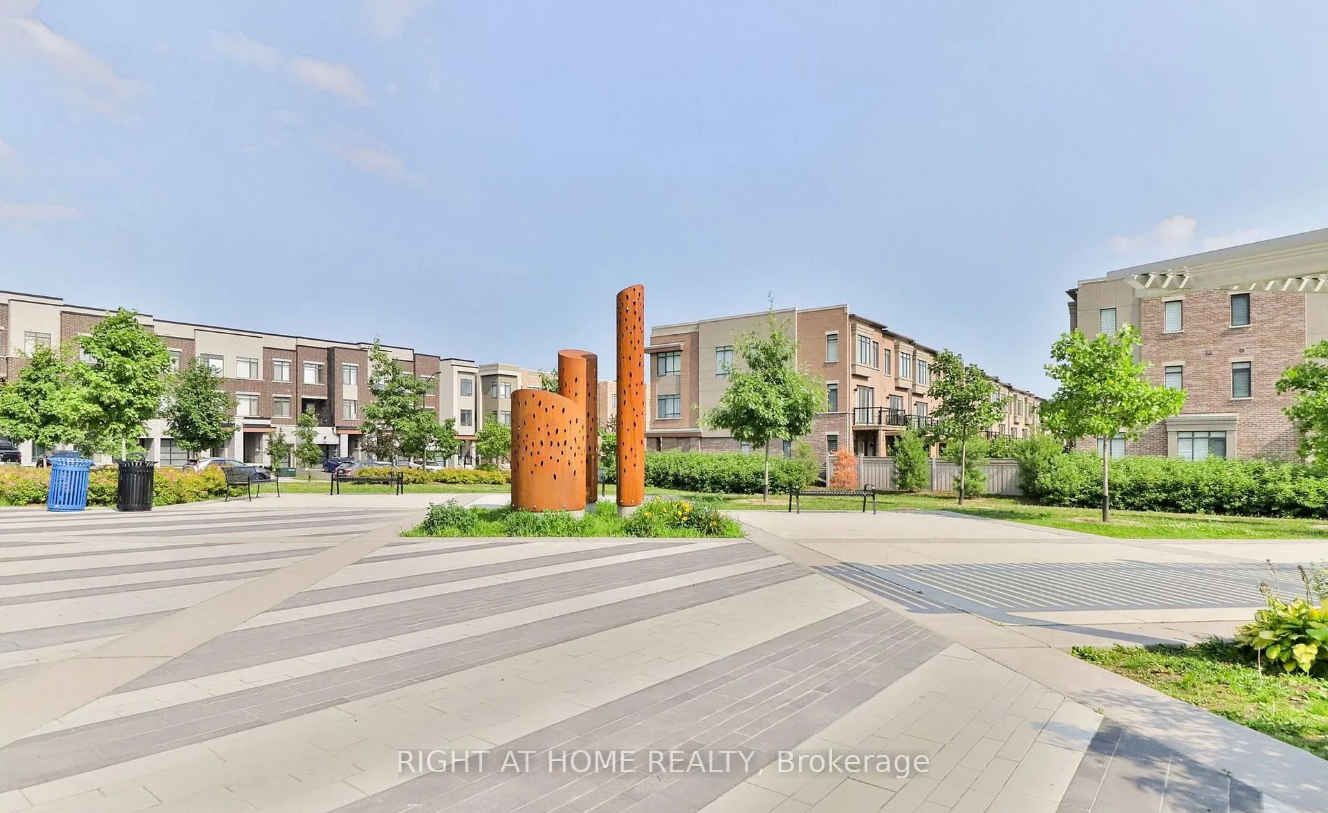 Photo 27 of Unit 701, 99 Eagle Rock Way, Vaughan, Maple — HOMEH