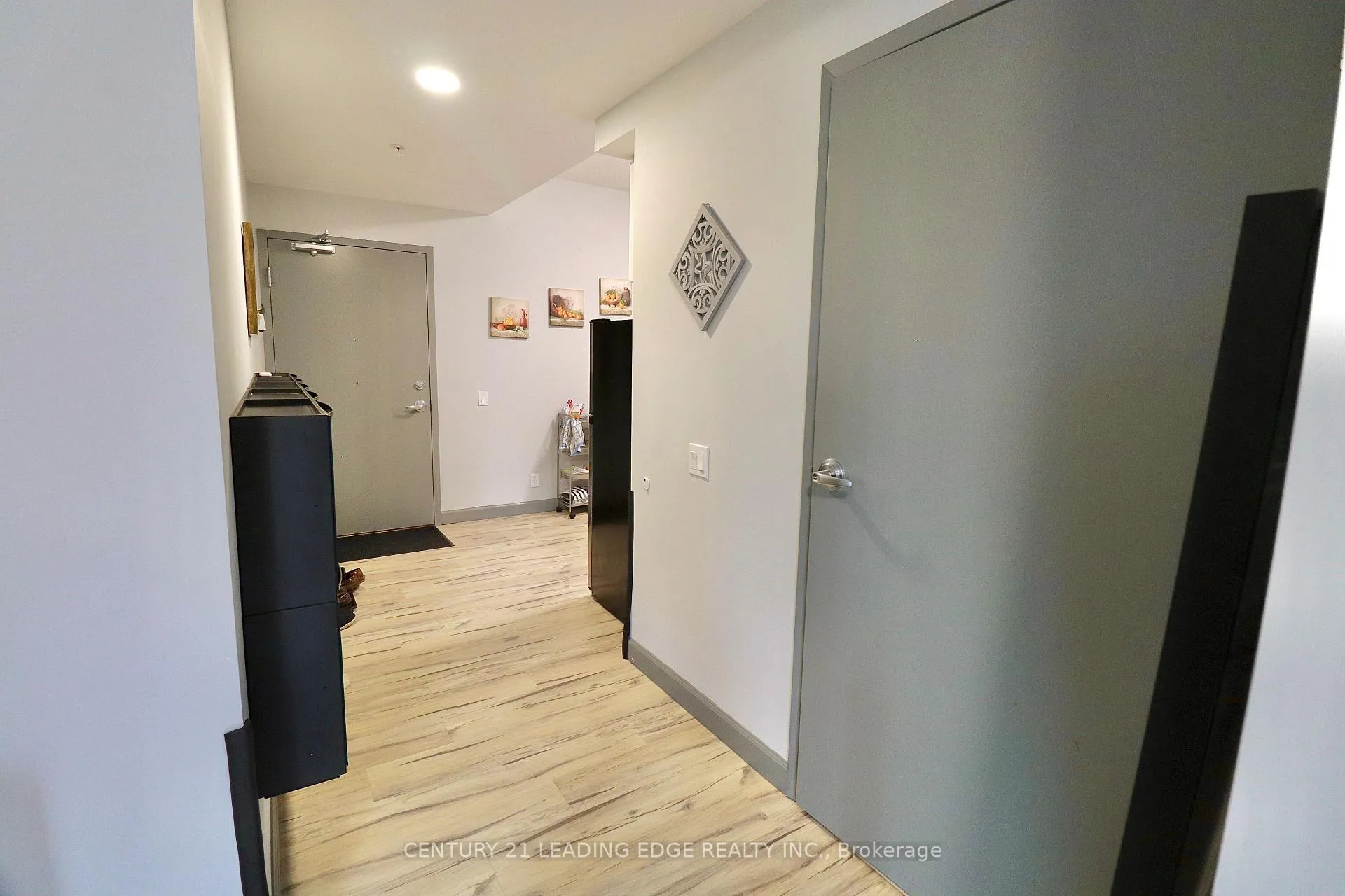 Photo 4 of Unit 422, 77 Leland Street, Hamilton, Ainslie Wood — HOMEH