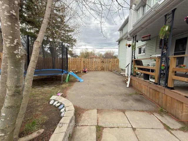 Photo 18 of 715 Mary Street, Pembroke — HOMEH