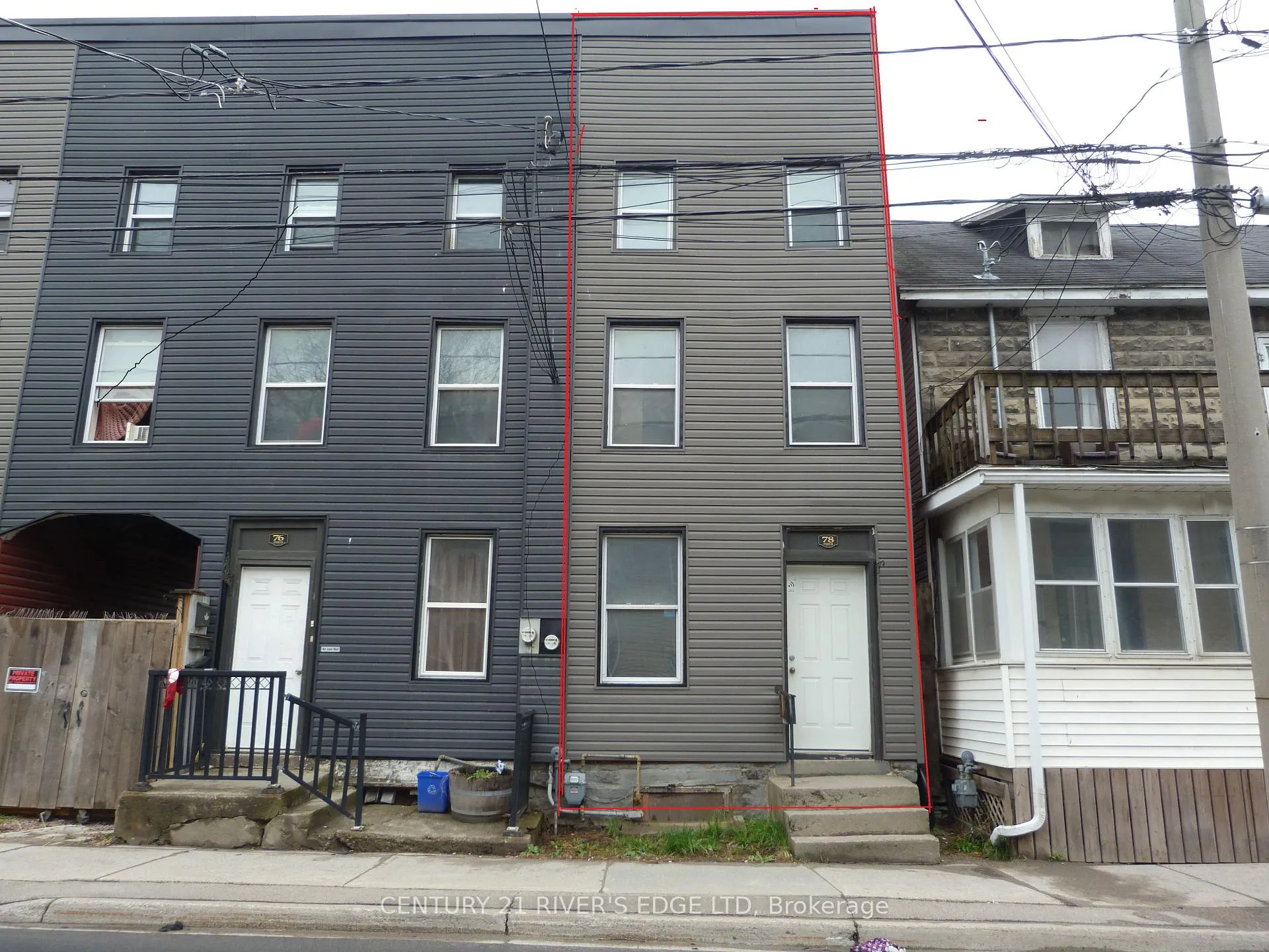 Photo 2 of 78 Perth Street N, Brockville — HOMEH