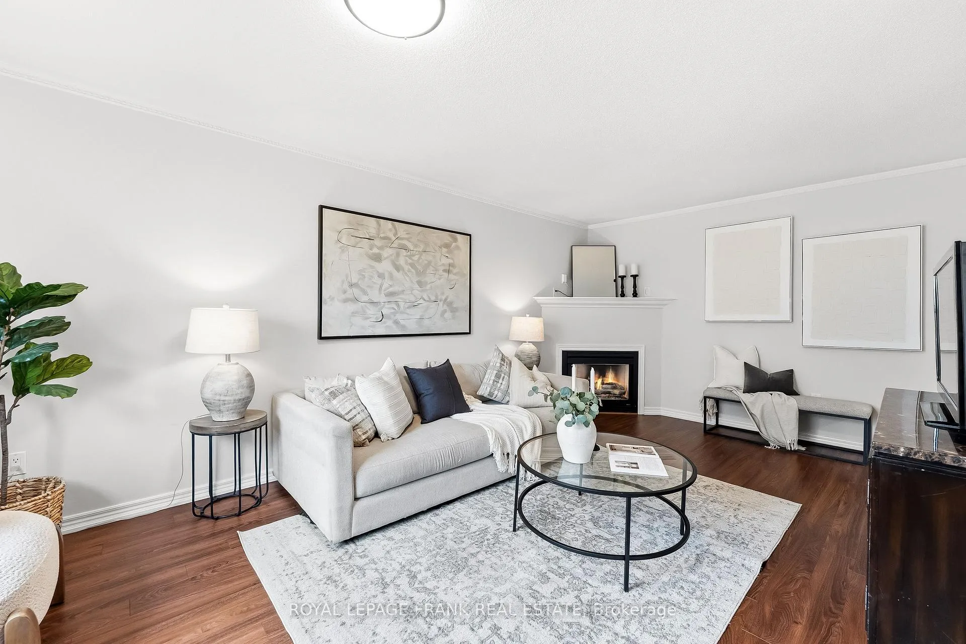 Photo 13 of 23 Anders Drive, Scugog, Port Perry — HOMEH