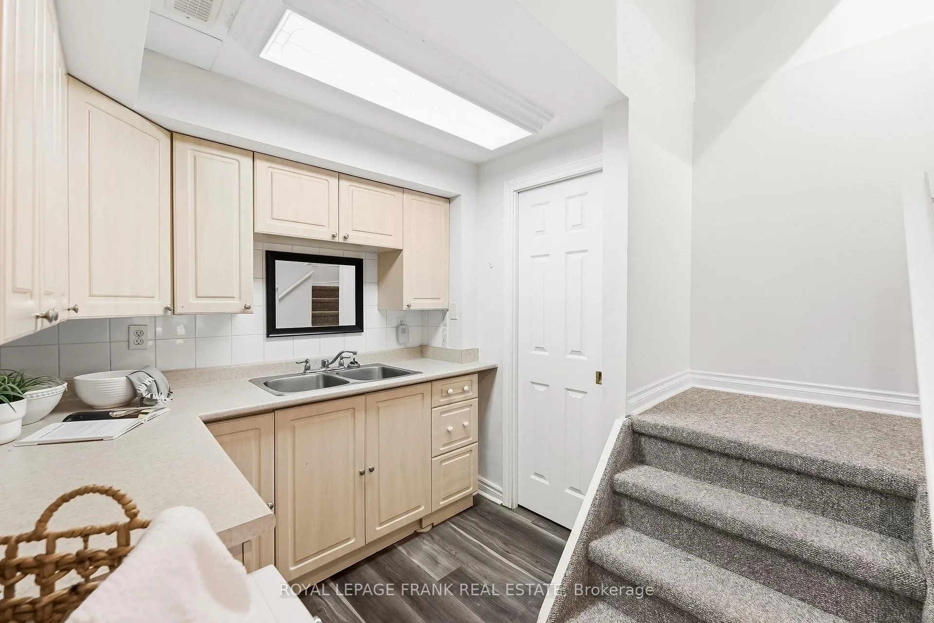 Photo 33 of 23 Anders Drive, Scugog, Port Perry — HOMEH