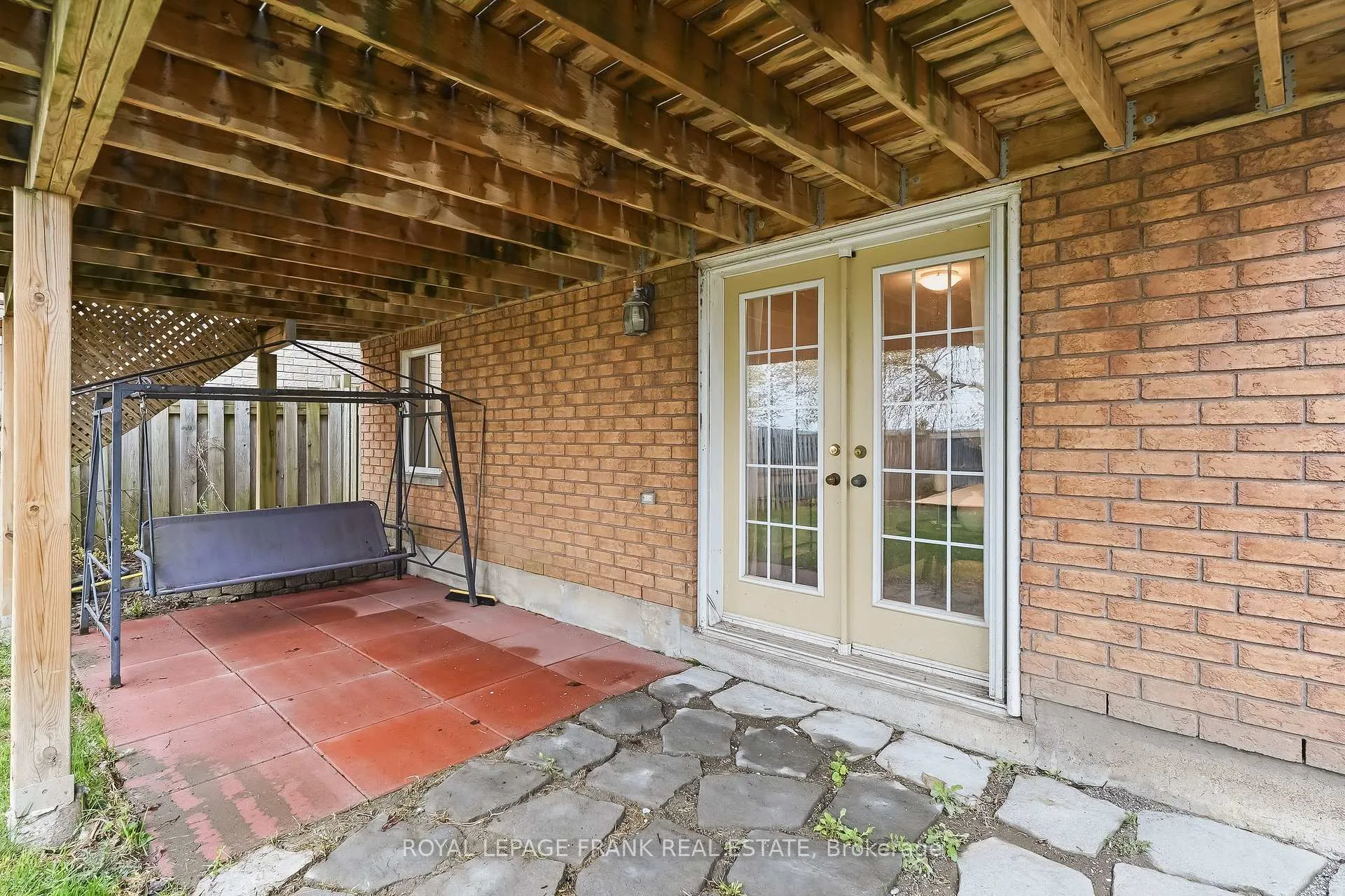 Photo 48 of 23 Anders Drive, Scugog, Port Perry — HOMEH