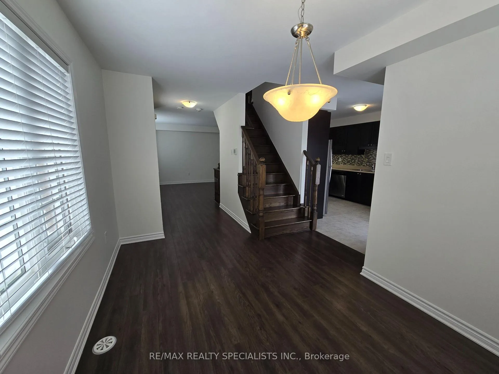 Photo 7 of 261 Casson Point, Milton, Ford — HOMEH