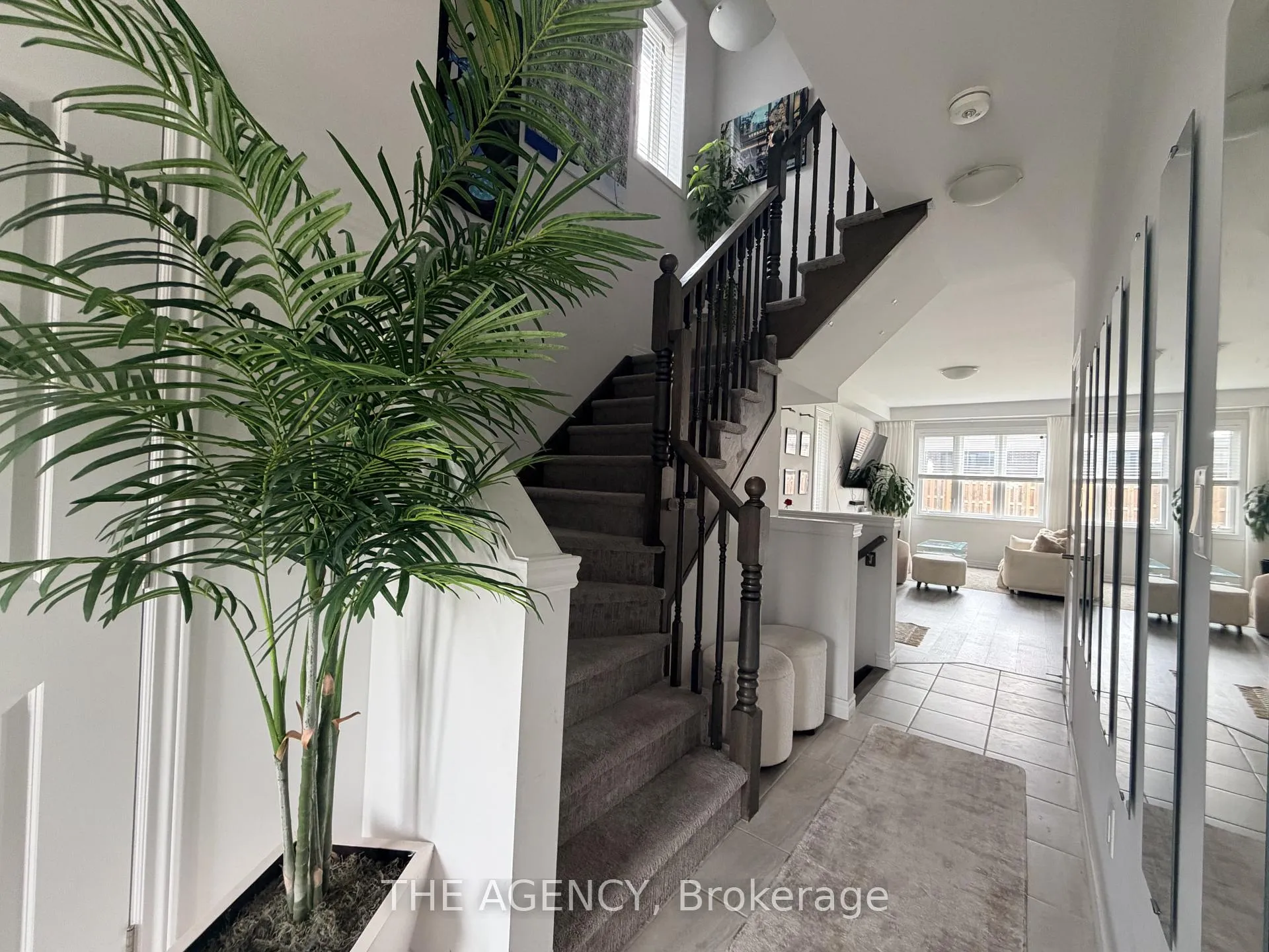 Photo 6 of 28 Baker Lane, Brant, Paris — HOMEH