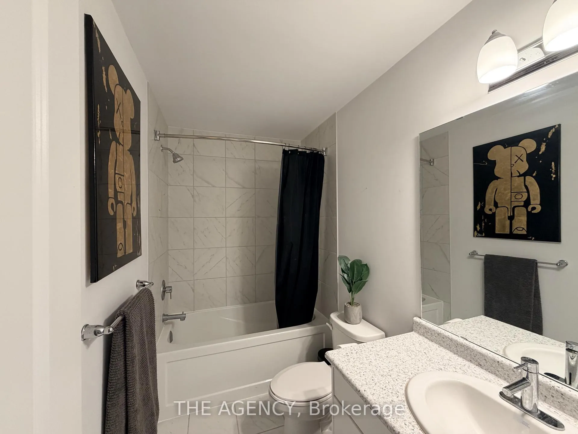 Photo 34 of 28 Baker Lane, Brant, Paris — HOMEH