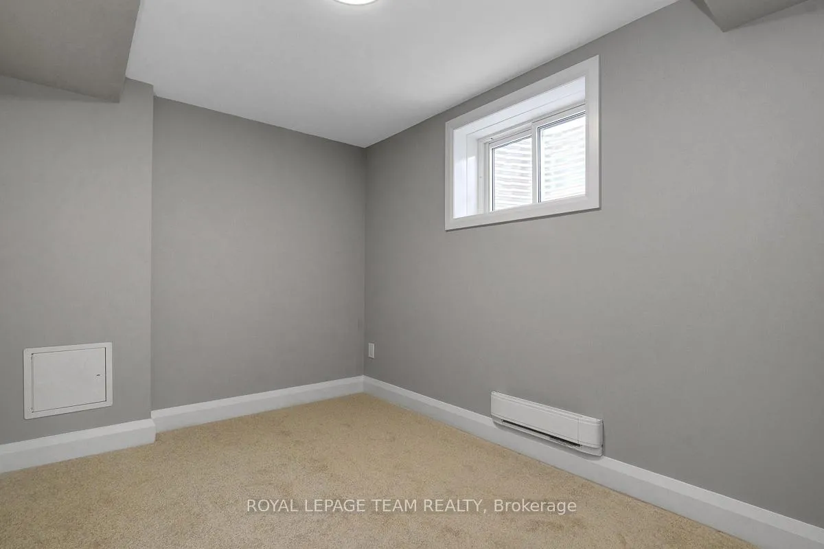 Photo 16 of Unit B, 558 Ashbourne Crescent, Ottawa, Barrhaven - Stonebridge — HOMEH