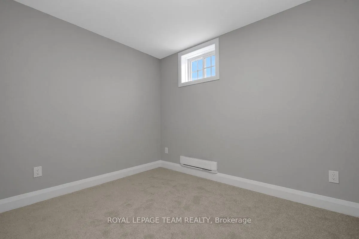Photo 20 of Unit B, 558 Ashbourne Crescent, Ottawa, Barrhaven - Stonebridge — HOMEH