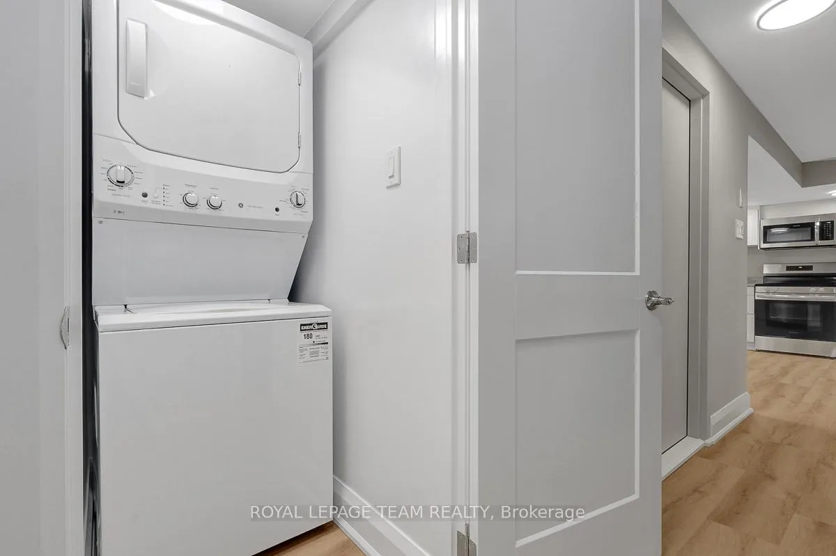 Photo 24 of Unit B, 558 Ashbourne Crescent, Ottawa, Barrhaven - Stonebridge — HOMEH