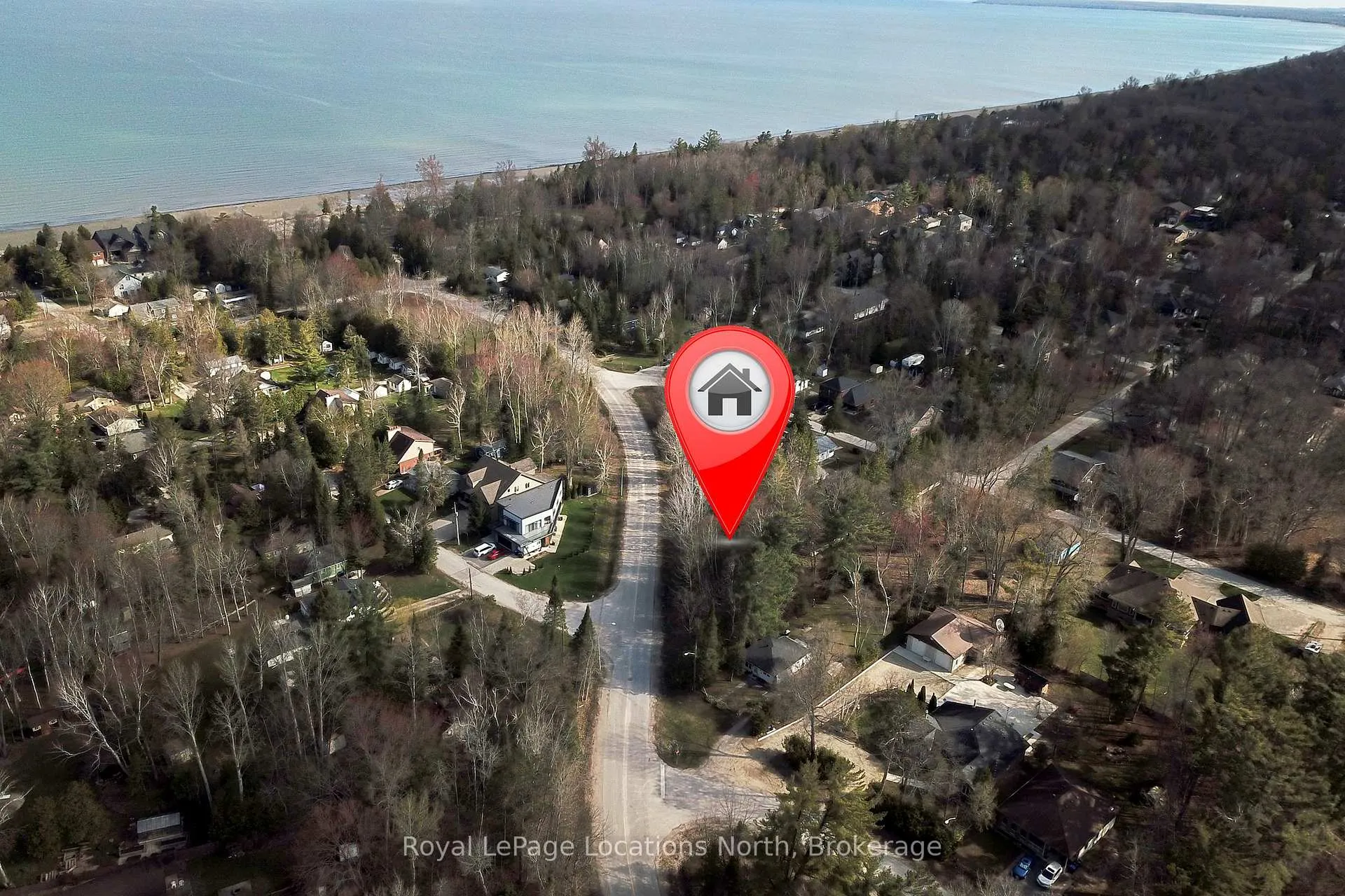Photo 3 of 101 Sunnidale Road N, Wasaga Beach — HOMEH