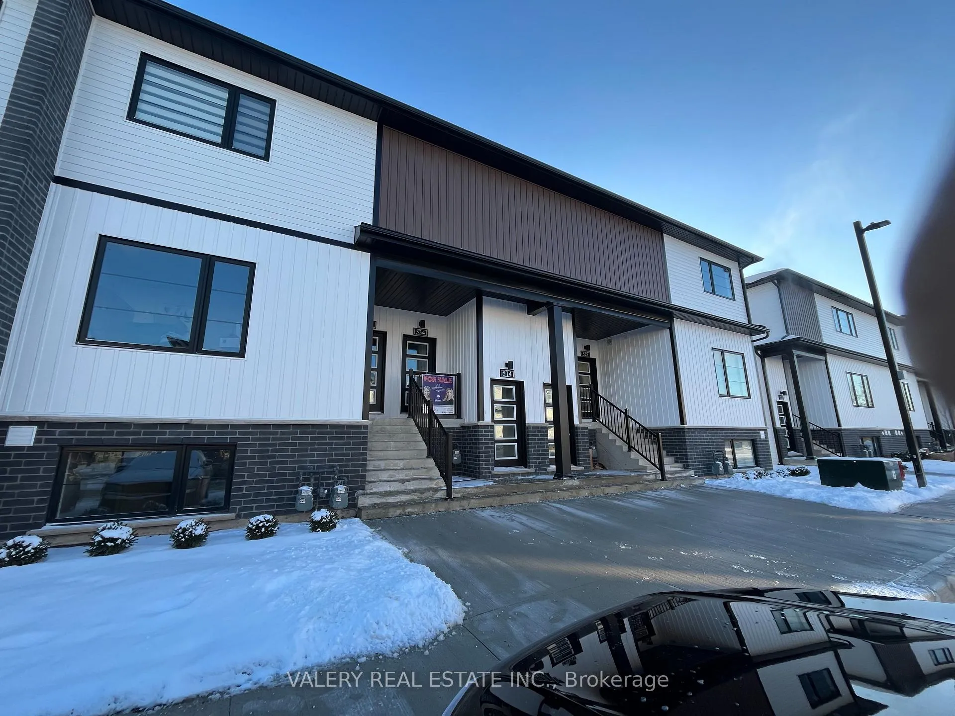 Front of Unit 514, 4263 Fourth Avenue