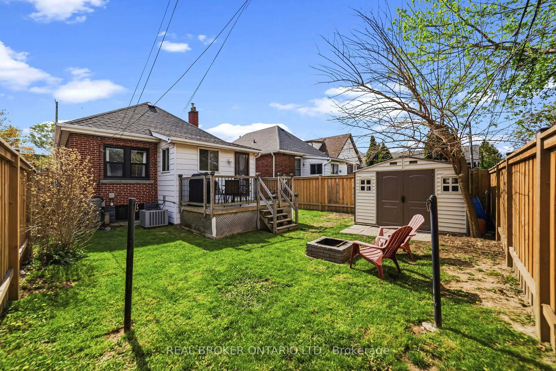 Photo 16 of 8 Barons Avenue S, Hamilton, Bartonville — HOMEH