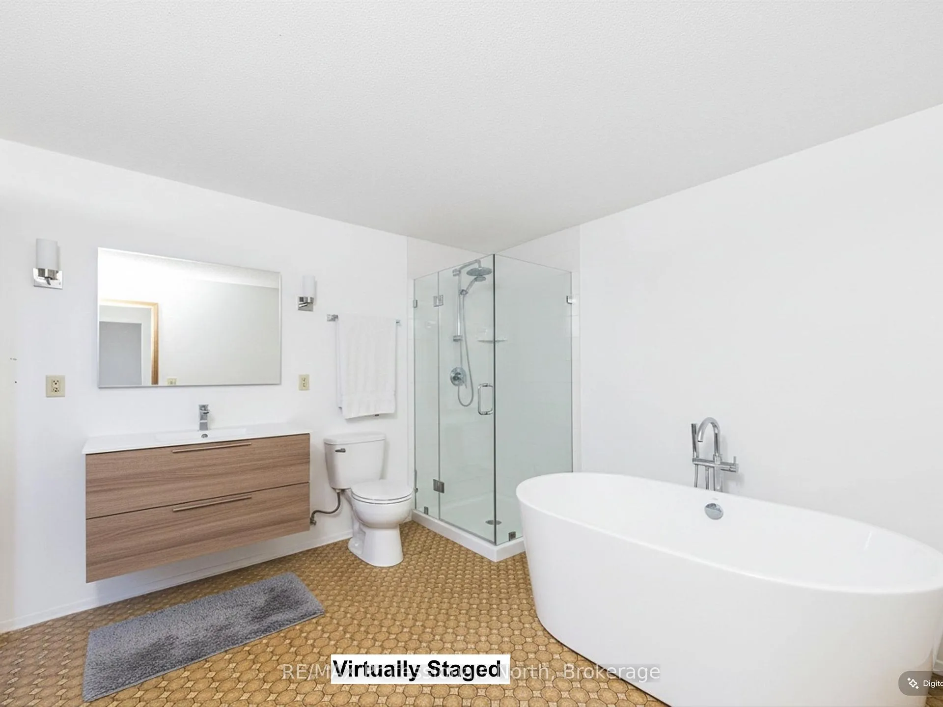 Photo 15 of 11 Beacon Lane, Bracebridge, Macaulay — HOMEH