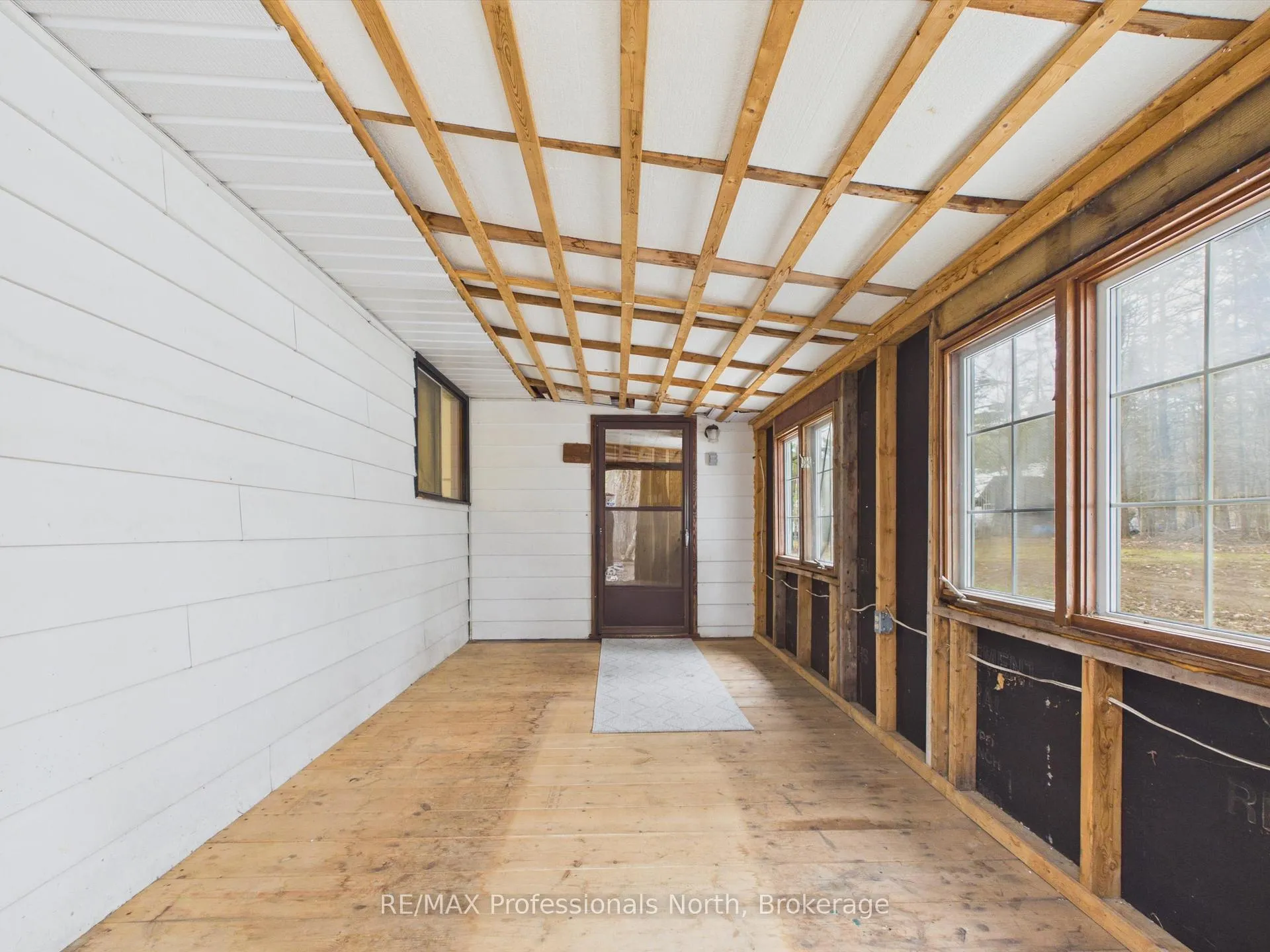 Photo 28 of 11 Beacon Lane, Bracebridge, Macaulay — HOMEH