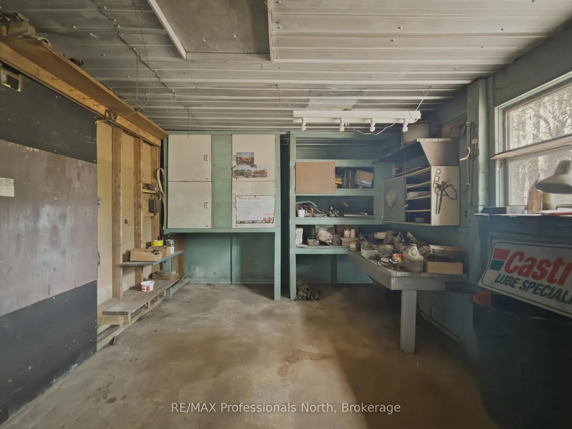 Photo 35 of 11 Beacon Lane, Bracebridge, Macaulay — HOMEH