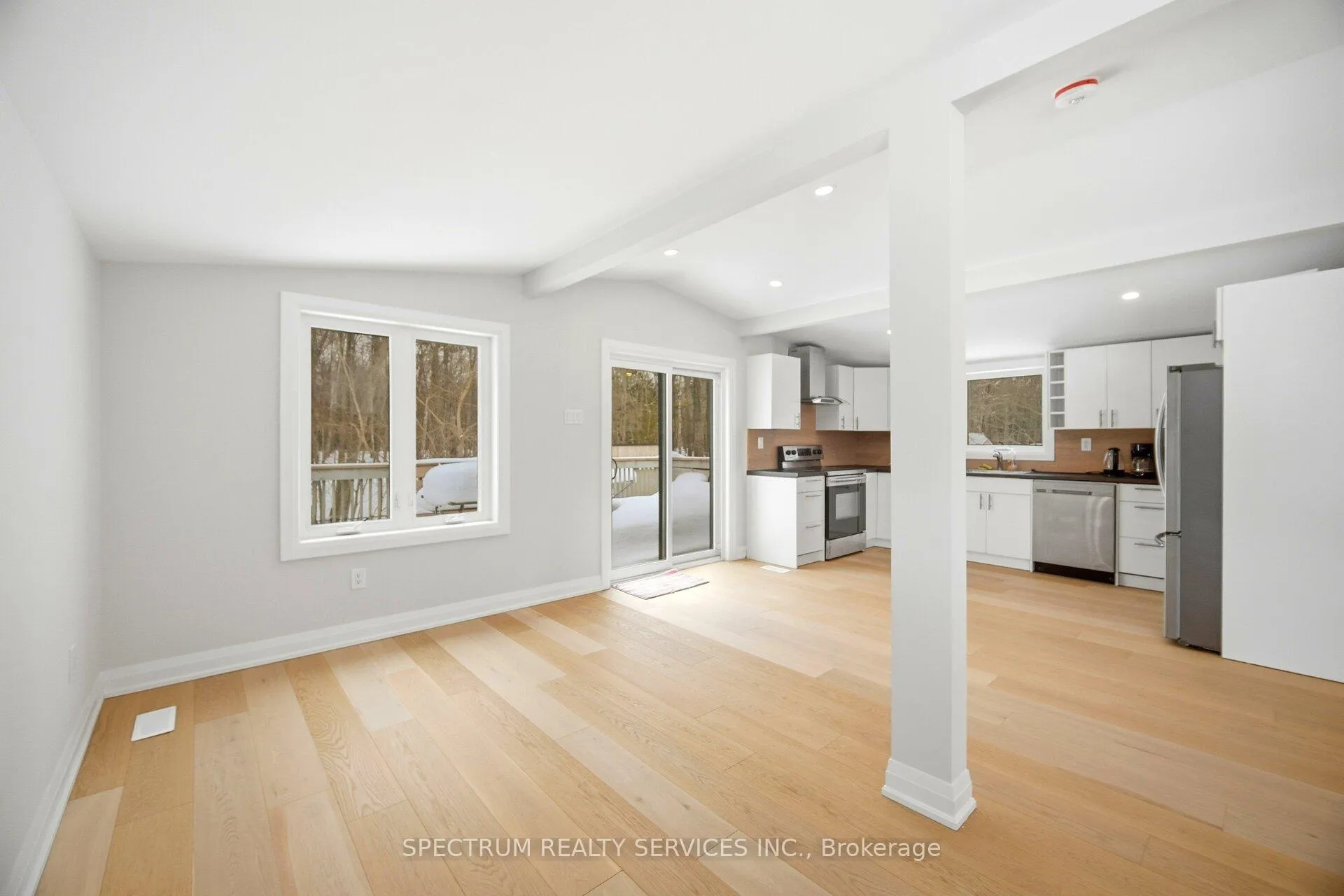 Photo 13 of 161 Antigua Drive, Wasaga Beach — HOMEH