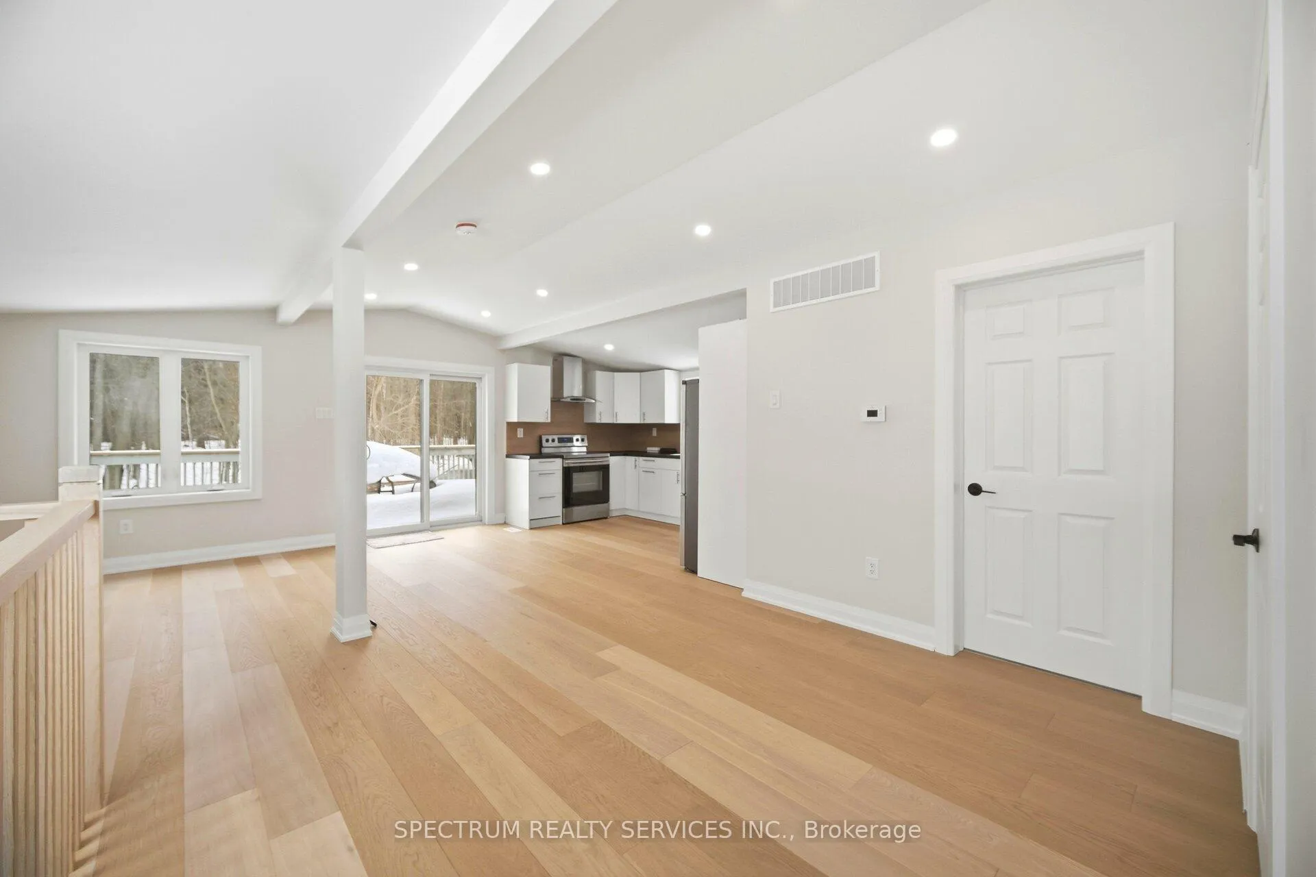 Photo 14 of 161 Antigua Drive, Wasaga Beach — HOMEH