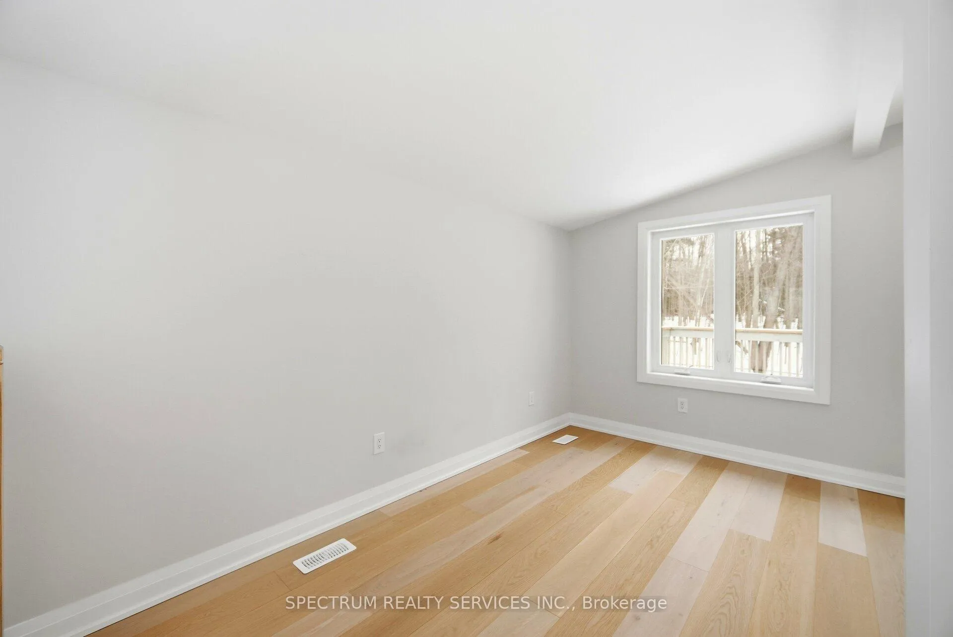 Photo 20 of 161 Antigua Drive, Wasaga Beach — HOMEH