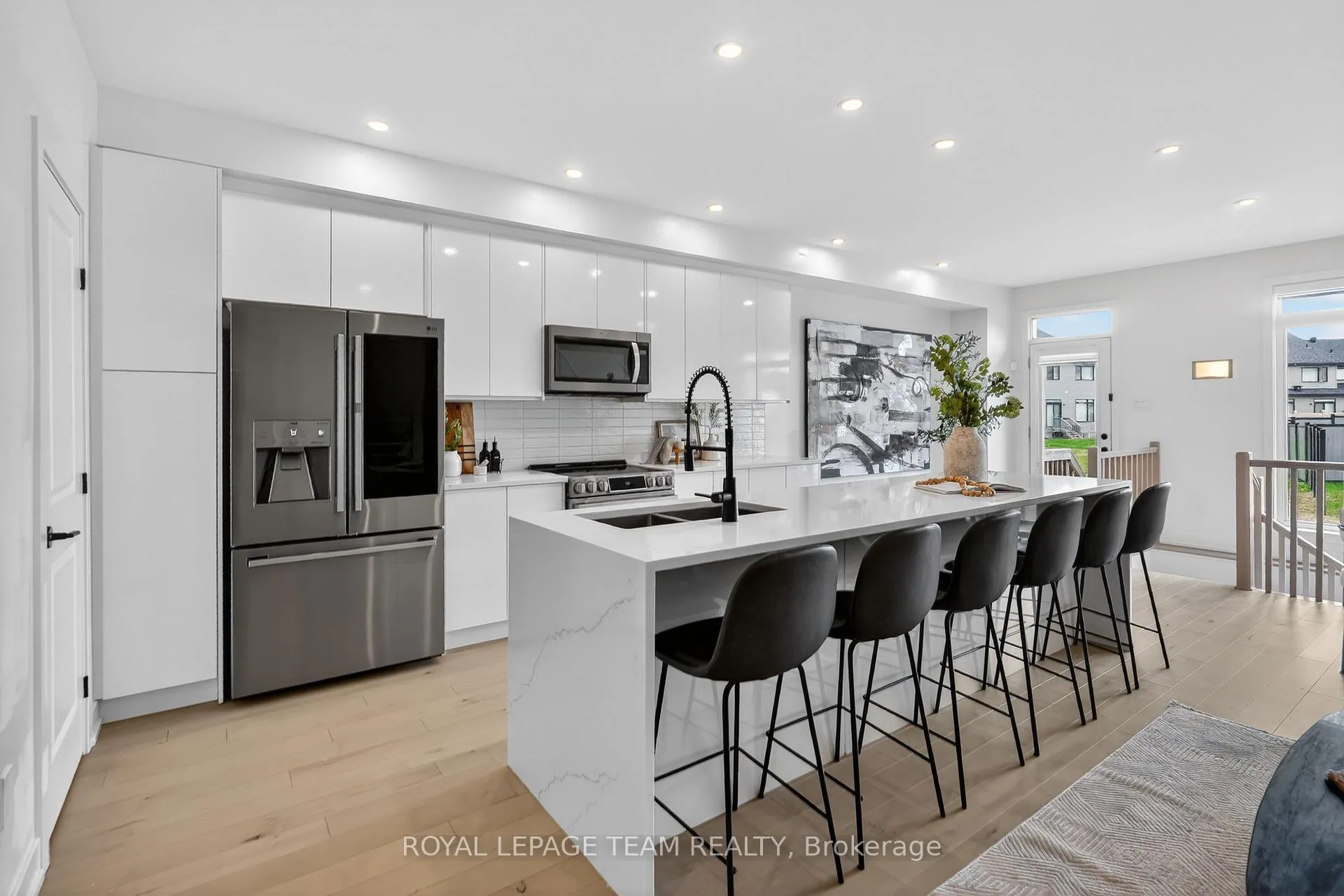 Photo 3 of 528 Corretto Place, Ottawa, Barrhaven - Heritage Park — HOMEH