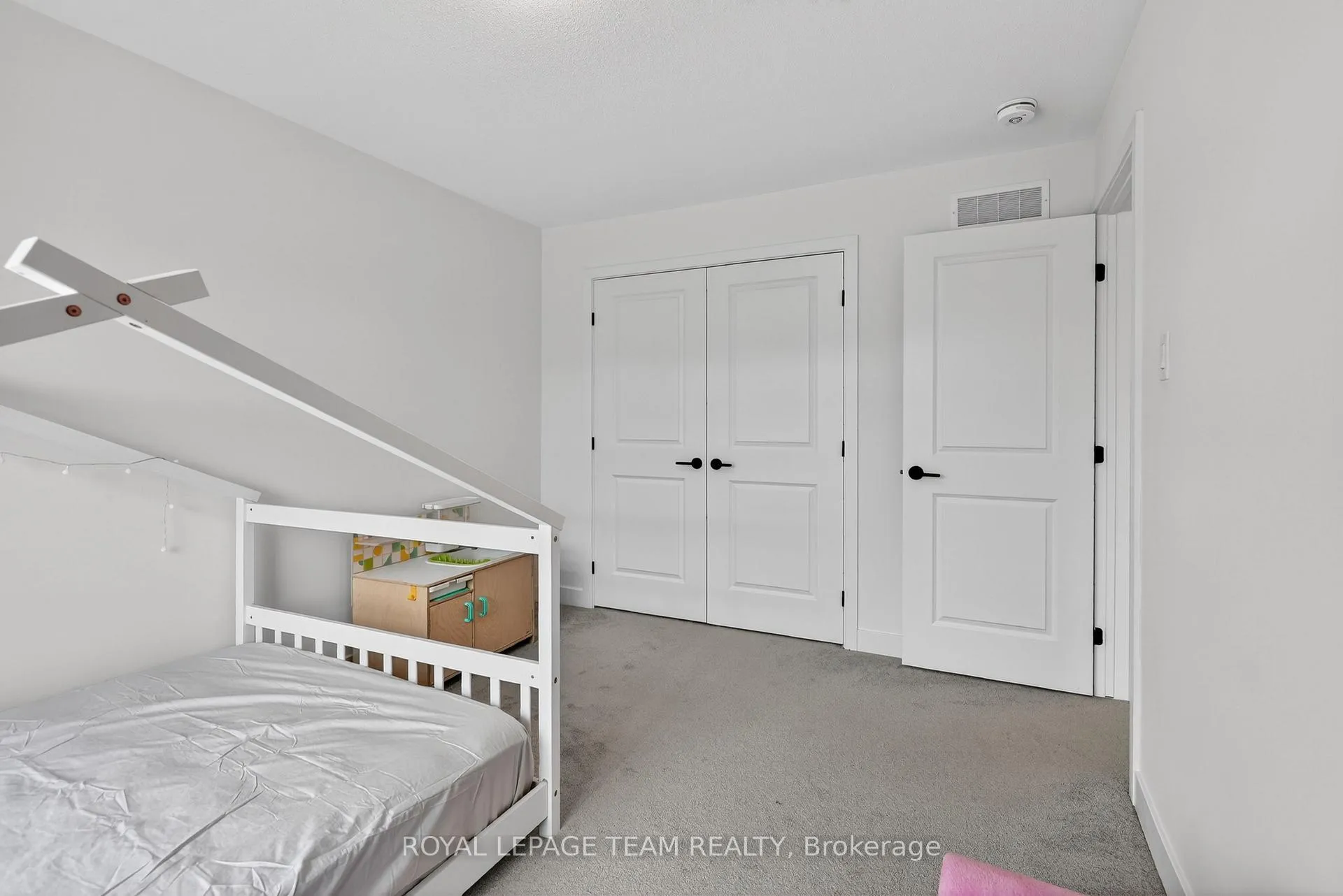Photo 23 of 528 Corretto Place, Ottawa, Barrhaven - Heritage Park — HOMEH