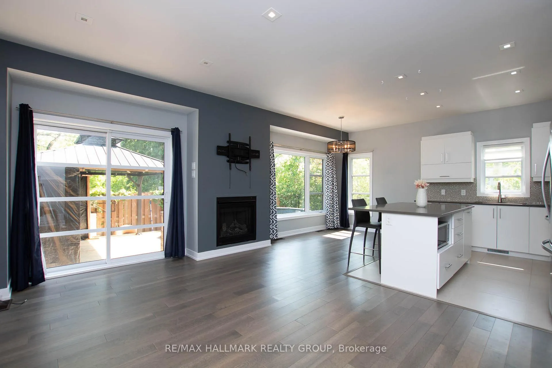 Photo 9 of 20 Aquamarine Private, Ottawa, Chateauneuf — HOMEH