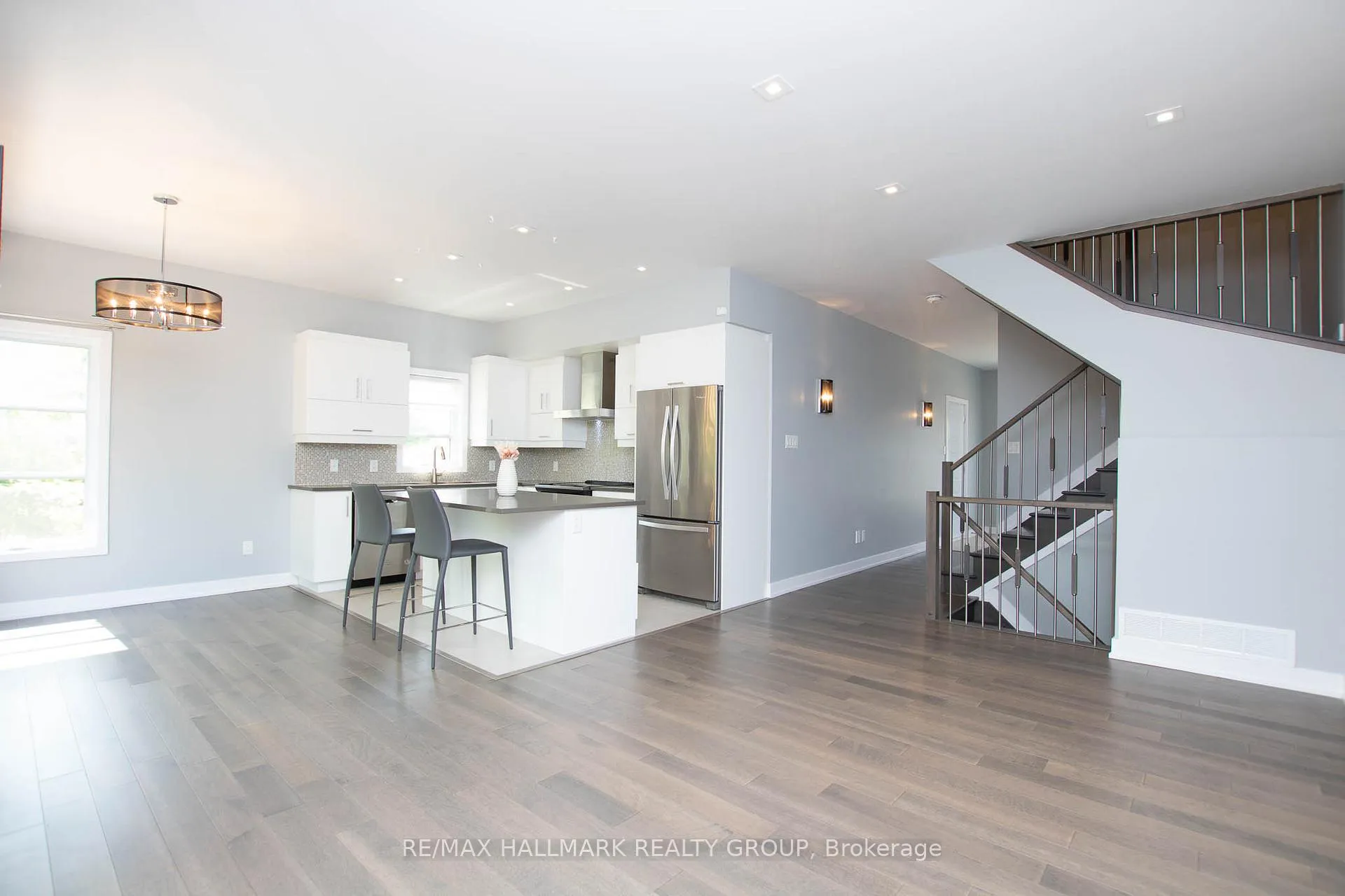 Photo 10 of 20 Aquamarine Private, Ottawa, Chateauneuf — HOMEH