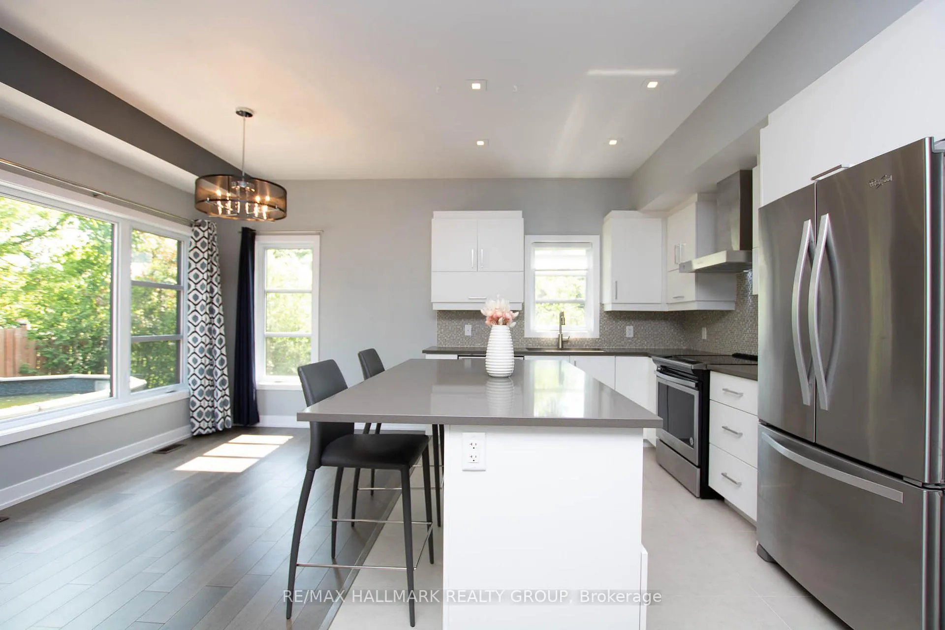 Photo 11 of 20 Aquamarine Private, Ottawa, Chateauneuf — HOMEH